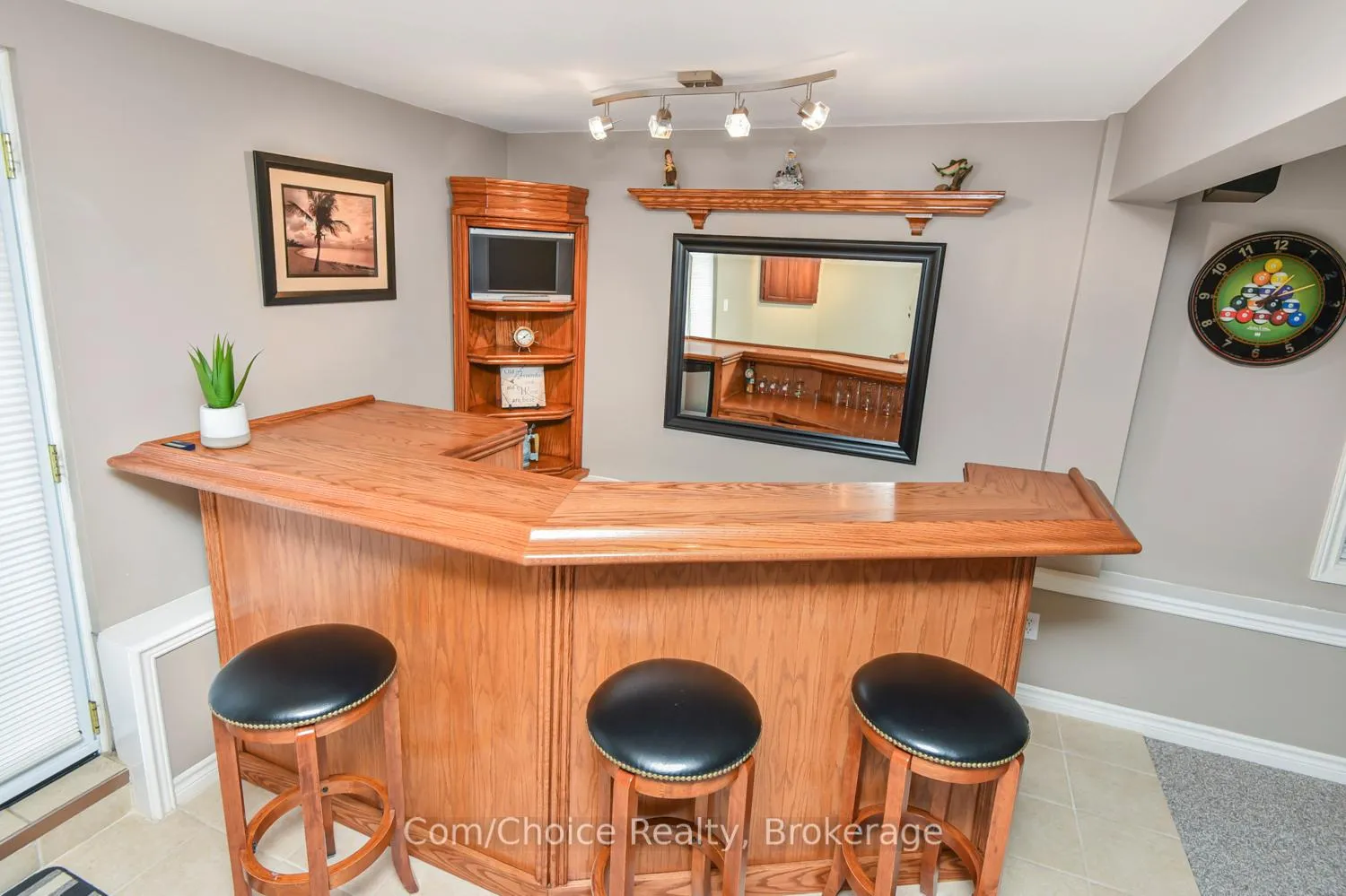 Photo 31 of 1060 Beach Boulevard, Hamilton, Hamilton Beach — HOMEH