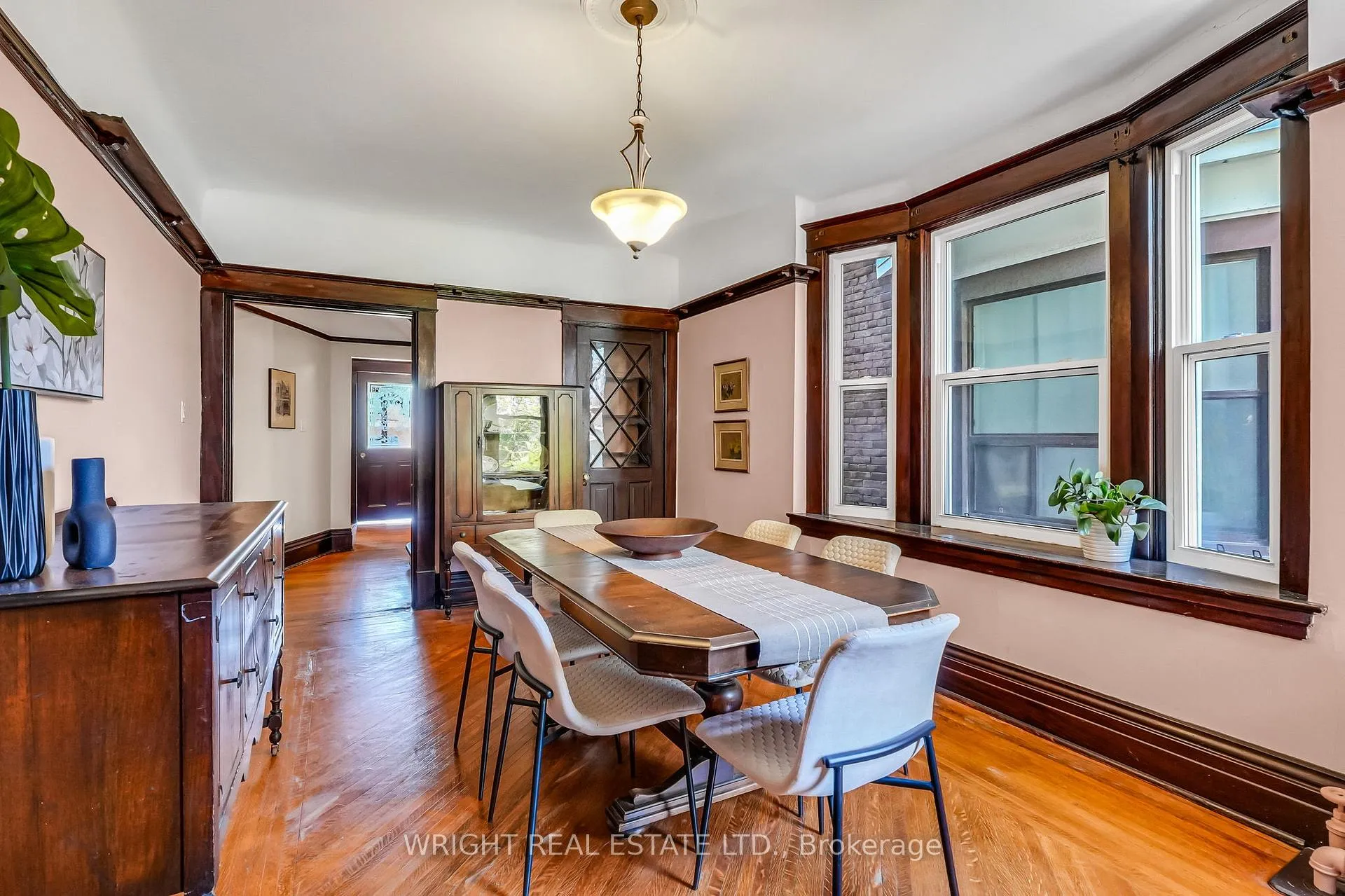 Photo 11 of 170 Delaware Avenue, Toronto, Palmerston-Little Italy — HOMEH