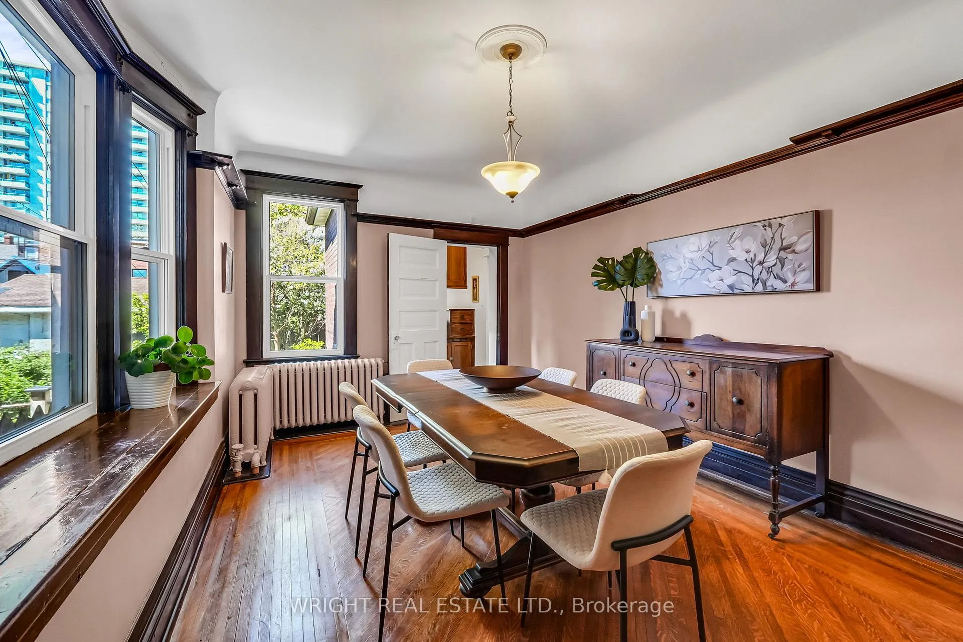 Photo 13 of 170 Delaware Avenue, Toronto, Palmerston-Little Italy — HOMEH