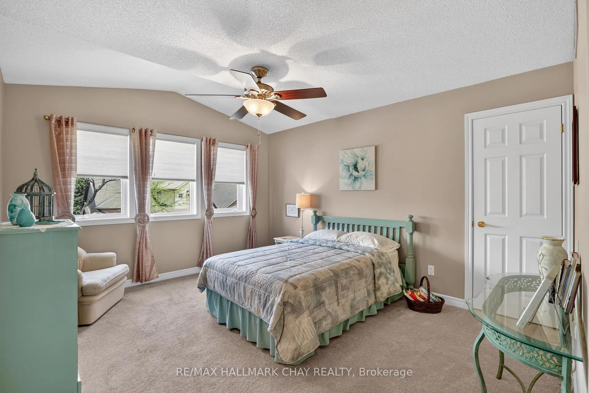 Photo 20 of 21 Briar Gate Way, New Tecumseth, Rural New Tecumseth — HOMEH