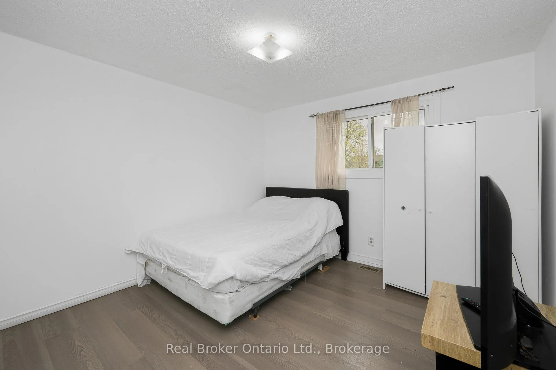 Photo 13 of Unit 41, 1420 Garth Street, Hamilton, Falkirk — HOMEH