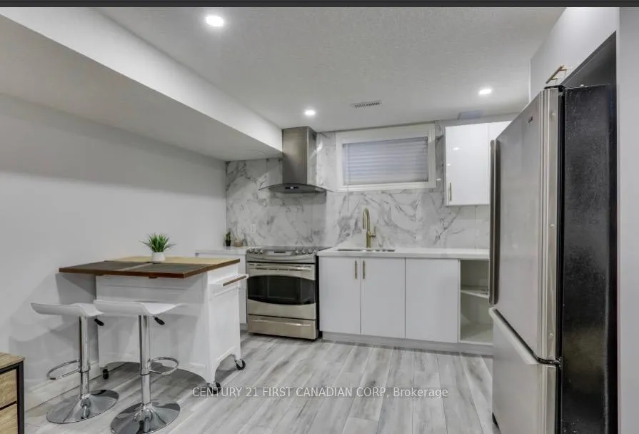 Photo 6 of Unit LOWER, 3194 Morgan Avenue, London, South W — HOMEH