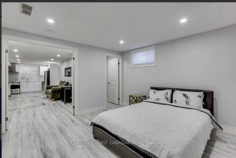 Photo 10 of Unit LOWER, 3194 Morgan Avenue, London, South W — HOMEH