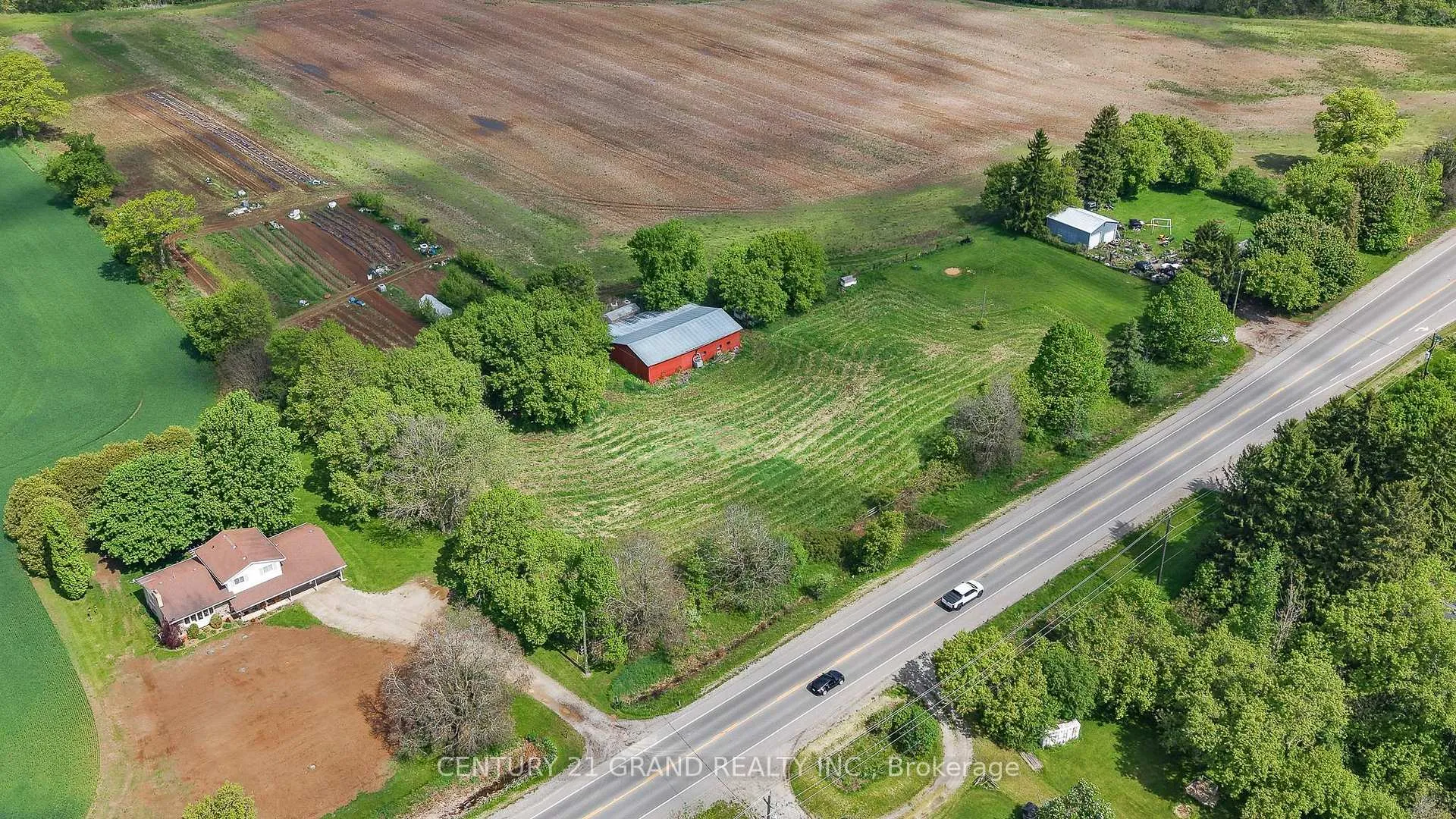 Photo 9 of 149 Cockshutt Road, Brantford, Empire South — HOMEH