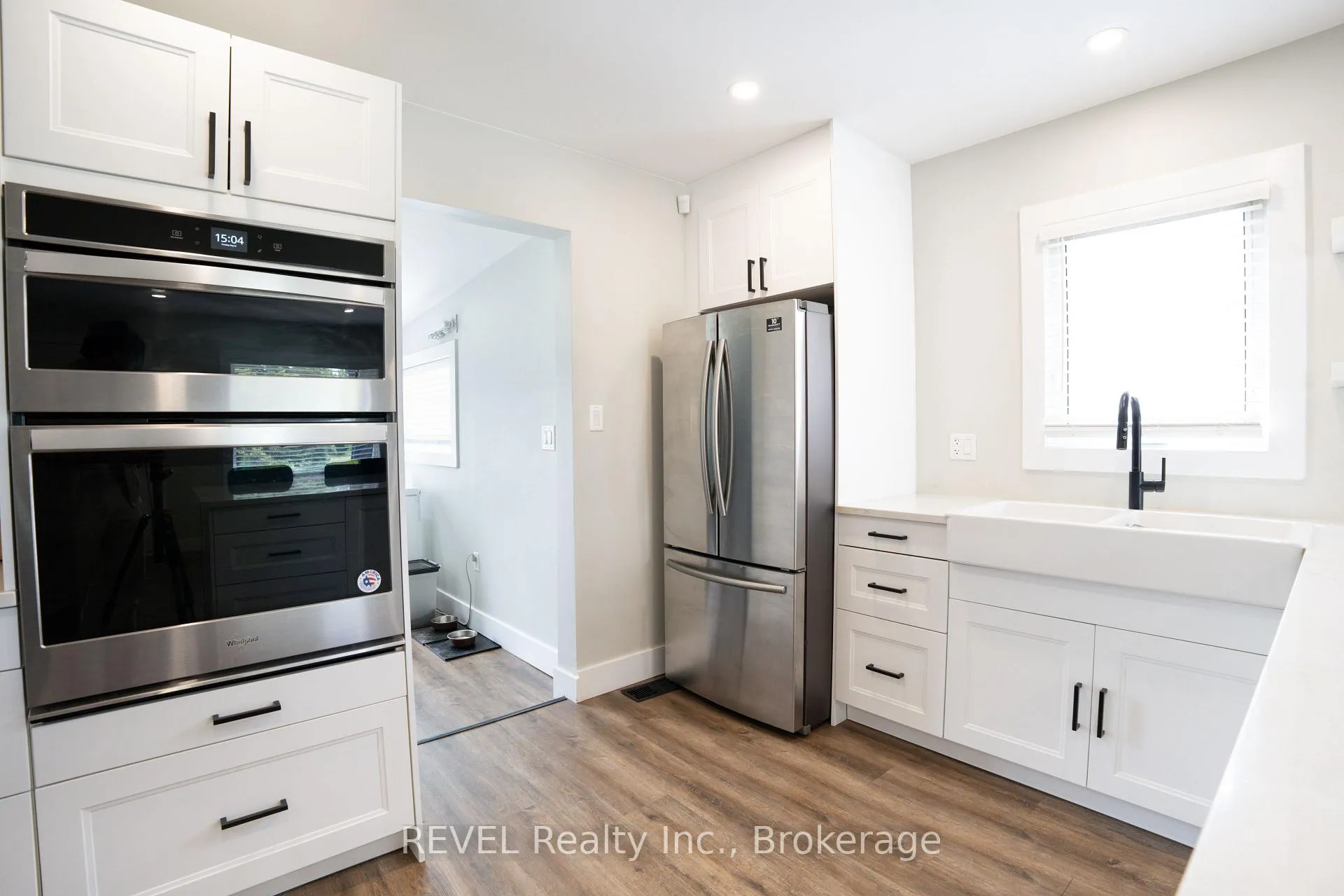 Photo 14 of 34 Bloomfield Avenue, St. Catharines, Secord Woods — HOMEH