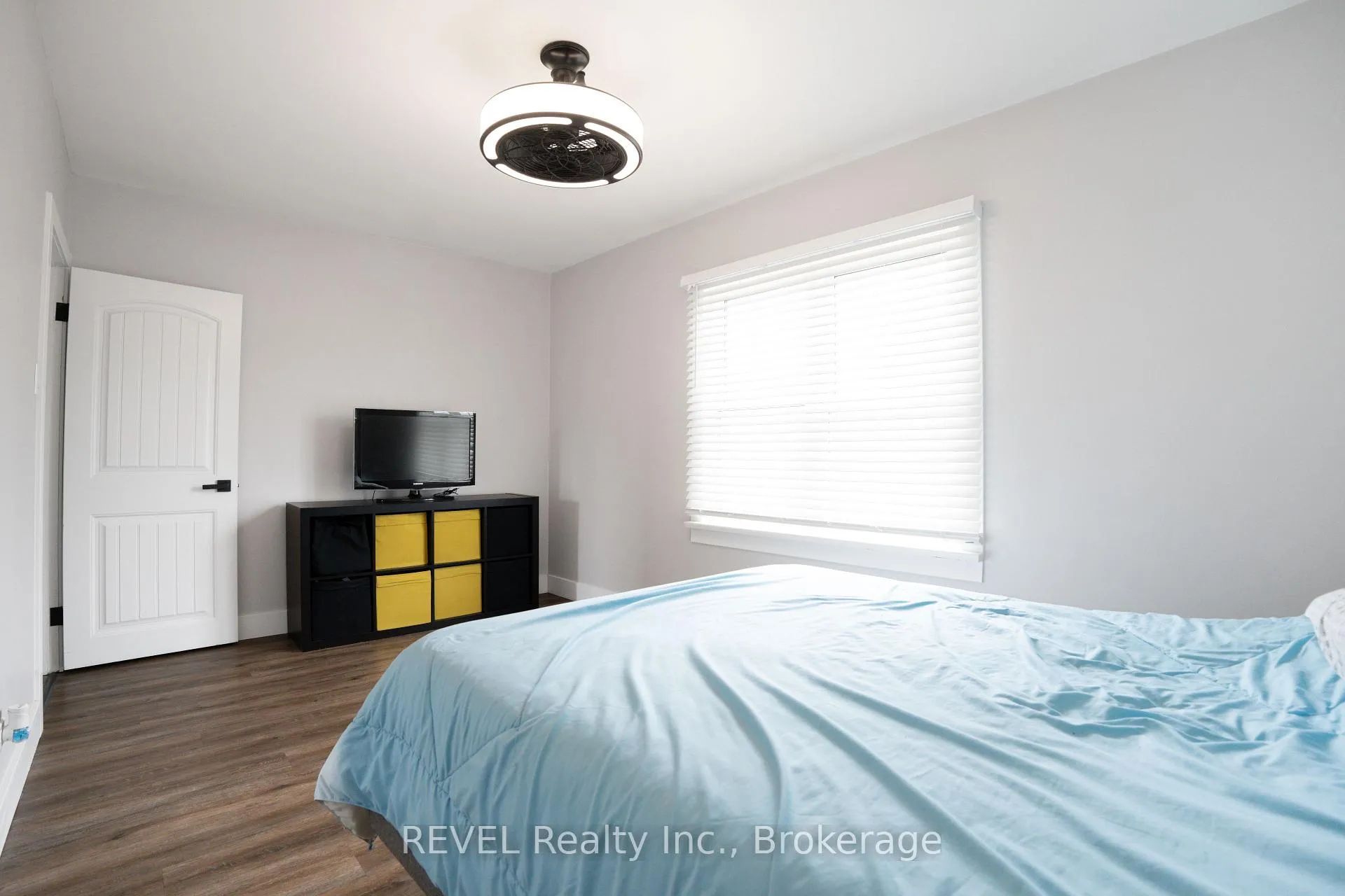 Photo 18 of 34 Bloomfield Avenue, St. Catharines, Secord Woods — HOMEH
