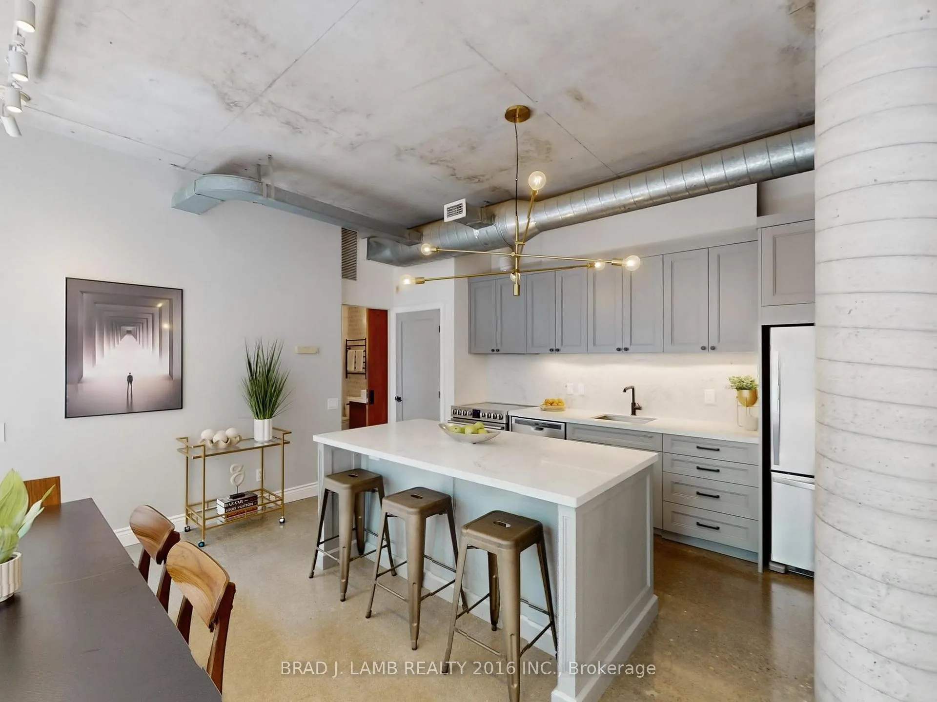 Photo 7 of Unit 305, 29 Camden Street, Toronto, Waterfront Communities — HOMEH