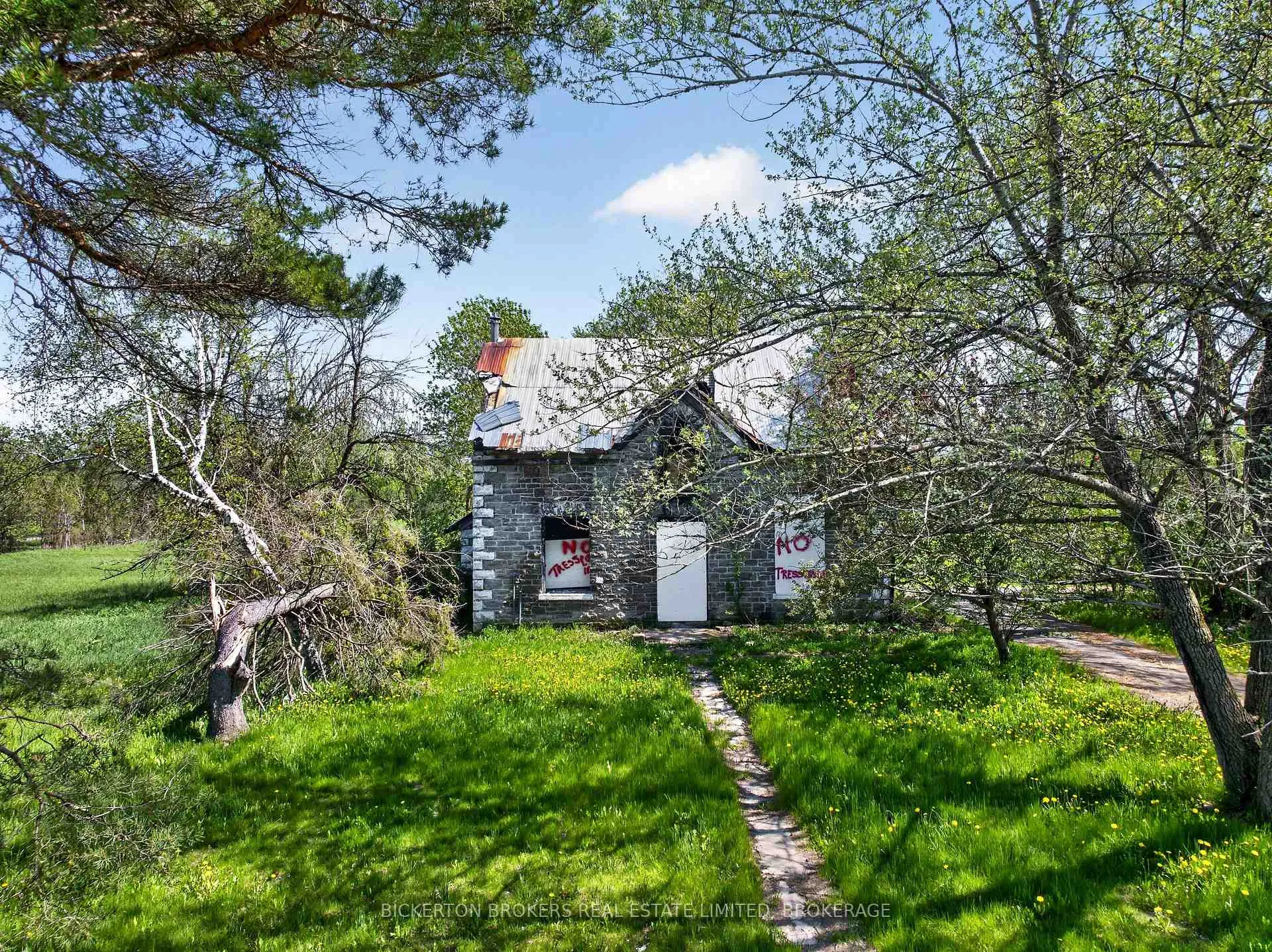 Photo of 10655 Jellyby Road