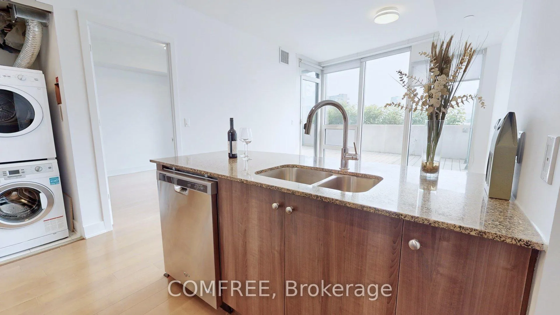 Photo 8 of Unit 606, 485 Richmond Road, Ottawa, Westboro West — HOMEH