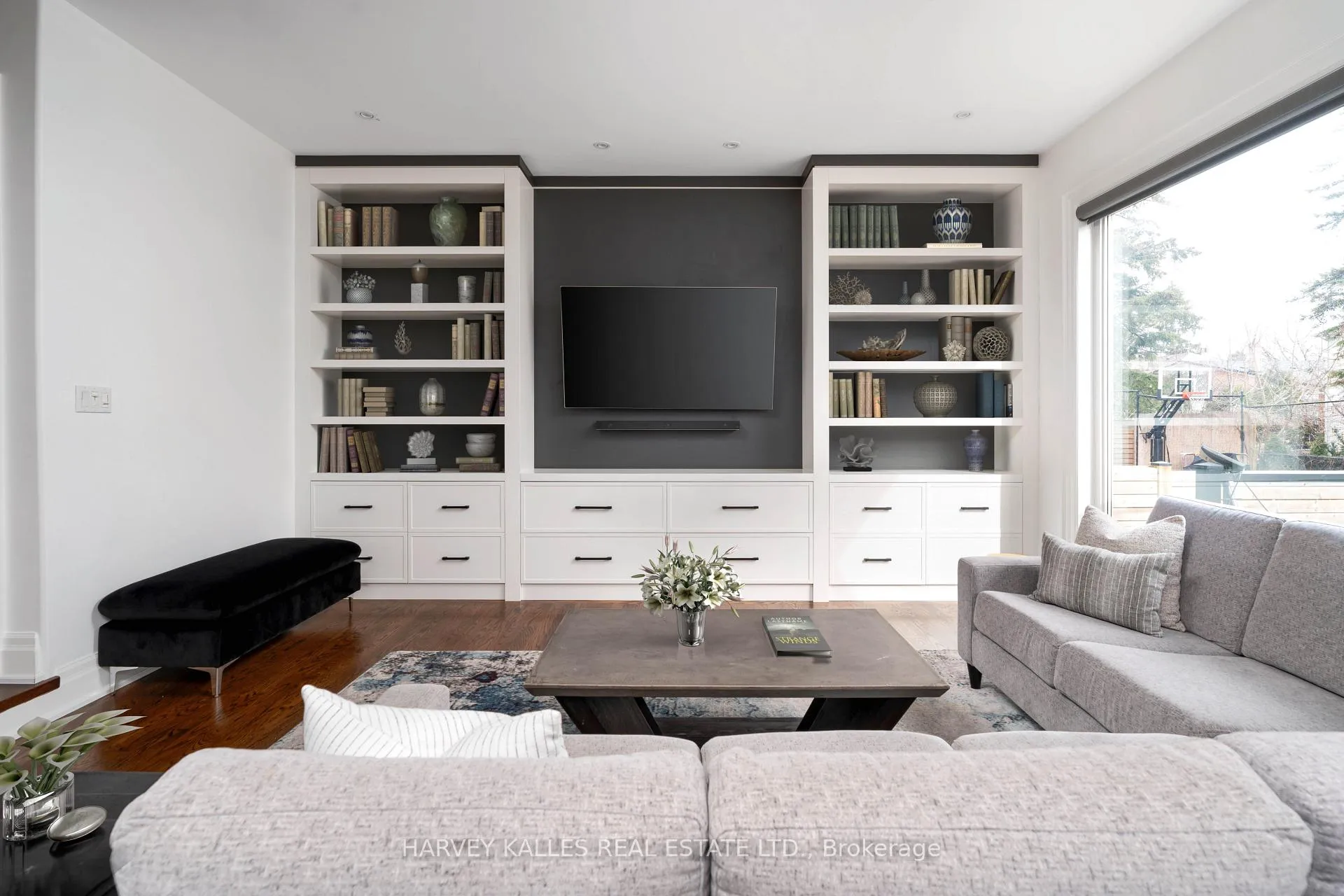 Photo 13 of 57 Burncrest Drive, Toronto, Bedford Park-Nortown — HOMEH