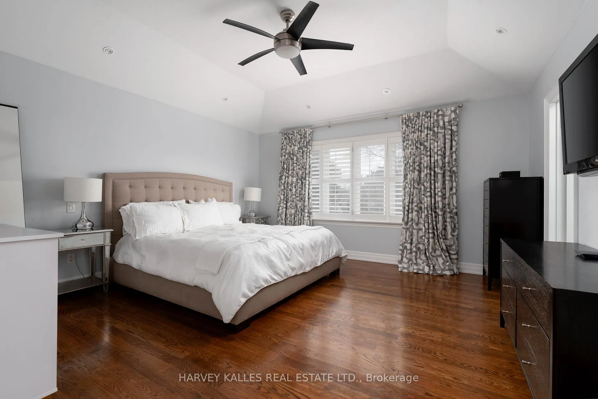 Photo 21 of 57 Burncrest Drive, Toronto, Bedford Park-Nortown — HOMEH