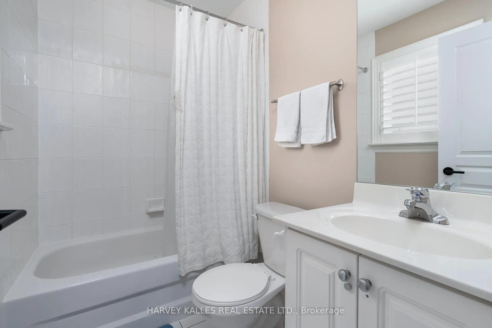 Photo 30 of 57 Burncrest Drive, Toronto, Bedford Park-Nortown — HOMEH