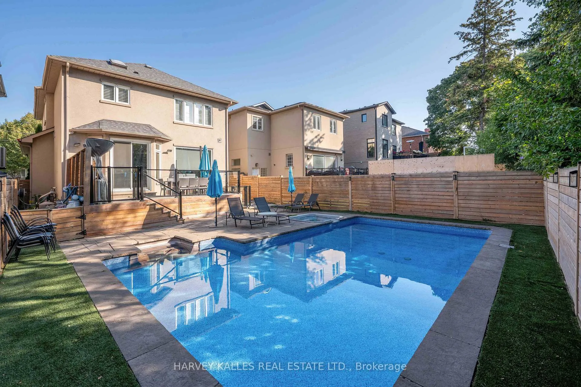 Photo 42 of 57 Burncrest Drive, Toronto, Bedford Park-Nortown — HOMEH