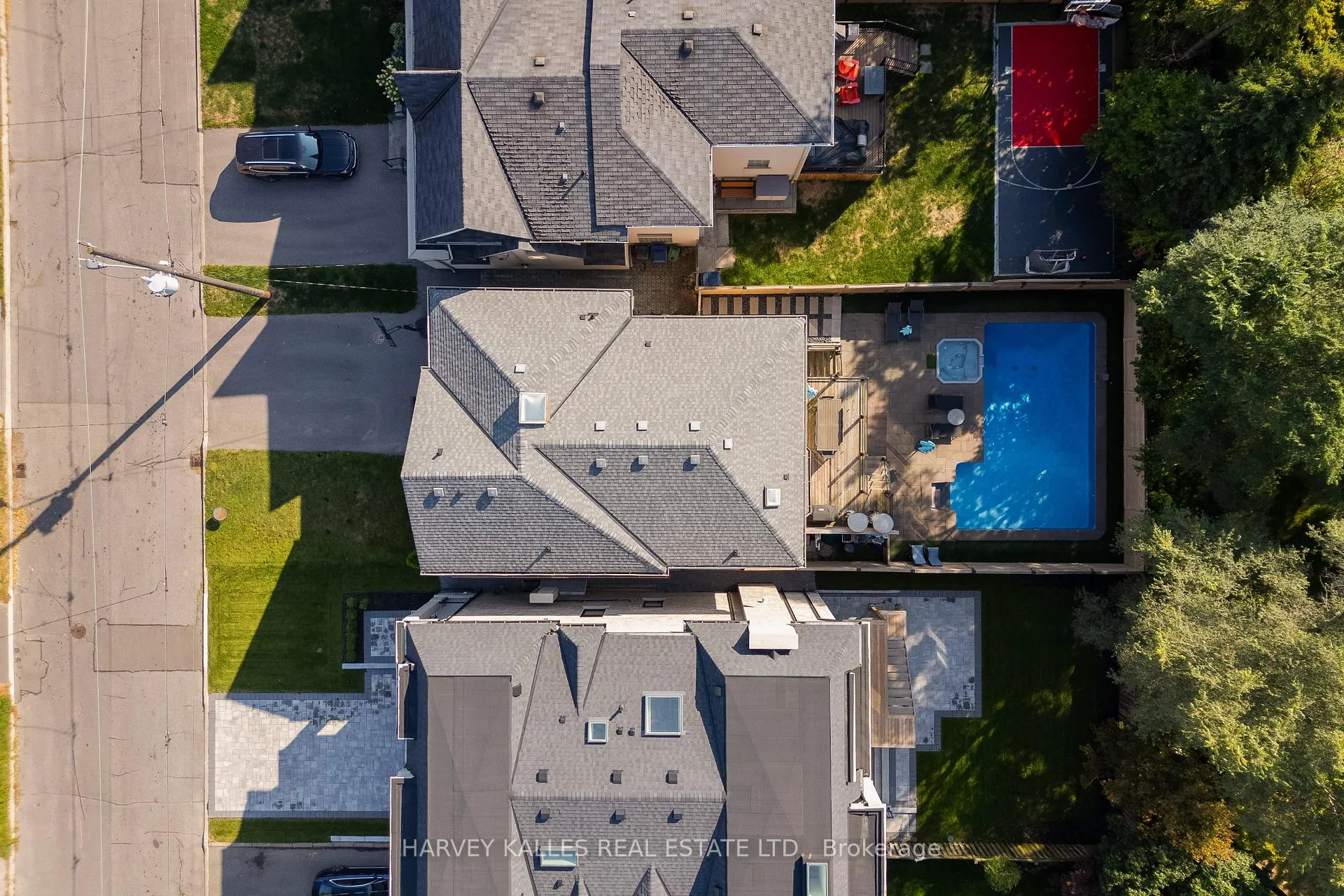 Photo 47 of 57 Burncrest Drive, Toronto, Bedford Park-Nortown — HOMEH