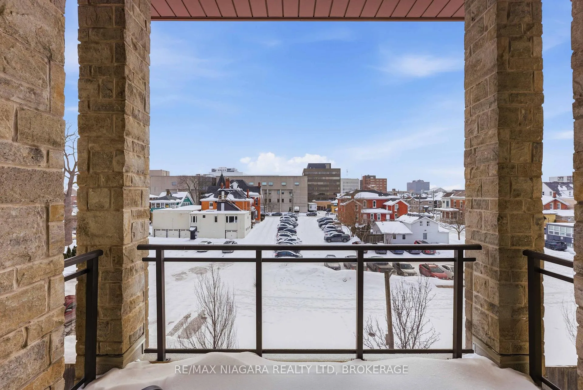Photo 21 of Unit 404, 26 Wellington Street, St. Catharines, Downtown — HOMEH