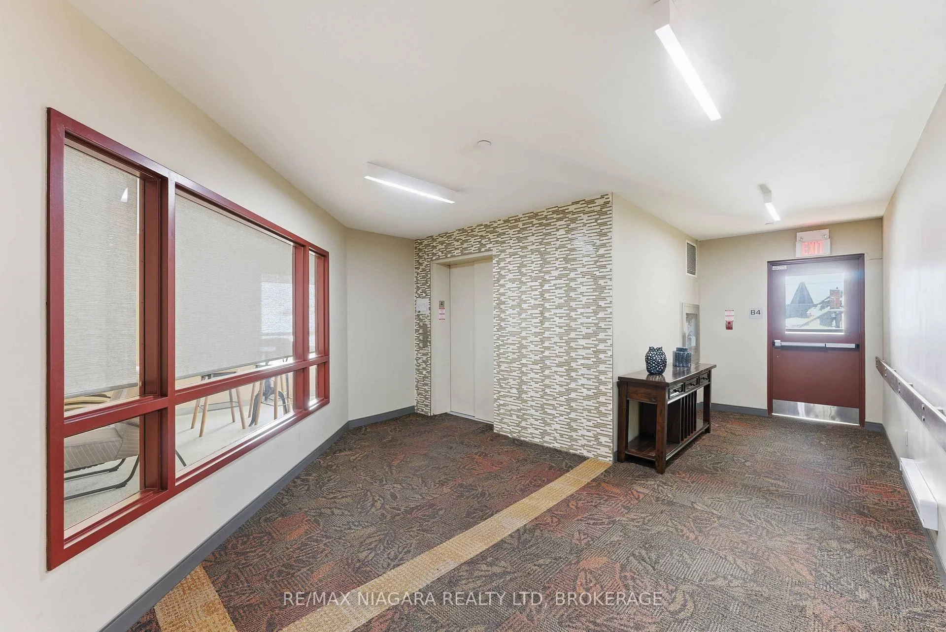 Photo 23 of Unit 404, 26 Wellington Street, St. Catharines, Downtown — HOMEH