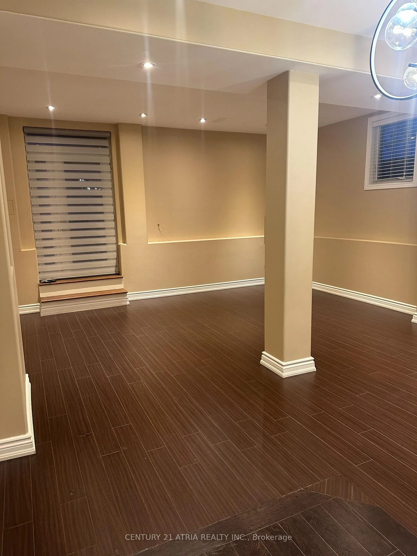 Photo 10 of 209 District Avenue, Vaughan, Patterson — HOMEH