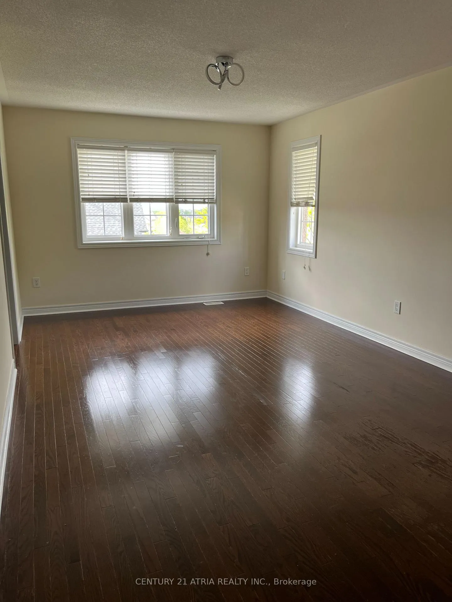 Photo 22 of 209 District Avenue, Vaughan, Patterson — HOMEH