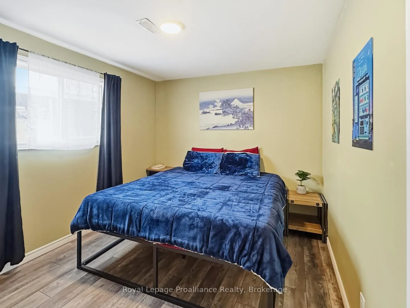 Photo 19 of 91 Lywood Street, Belleville, Thurlow Ward — HOMEH
