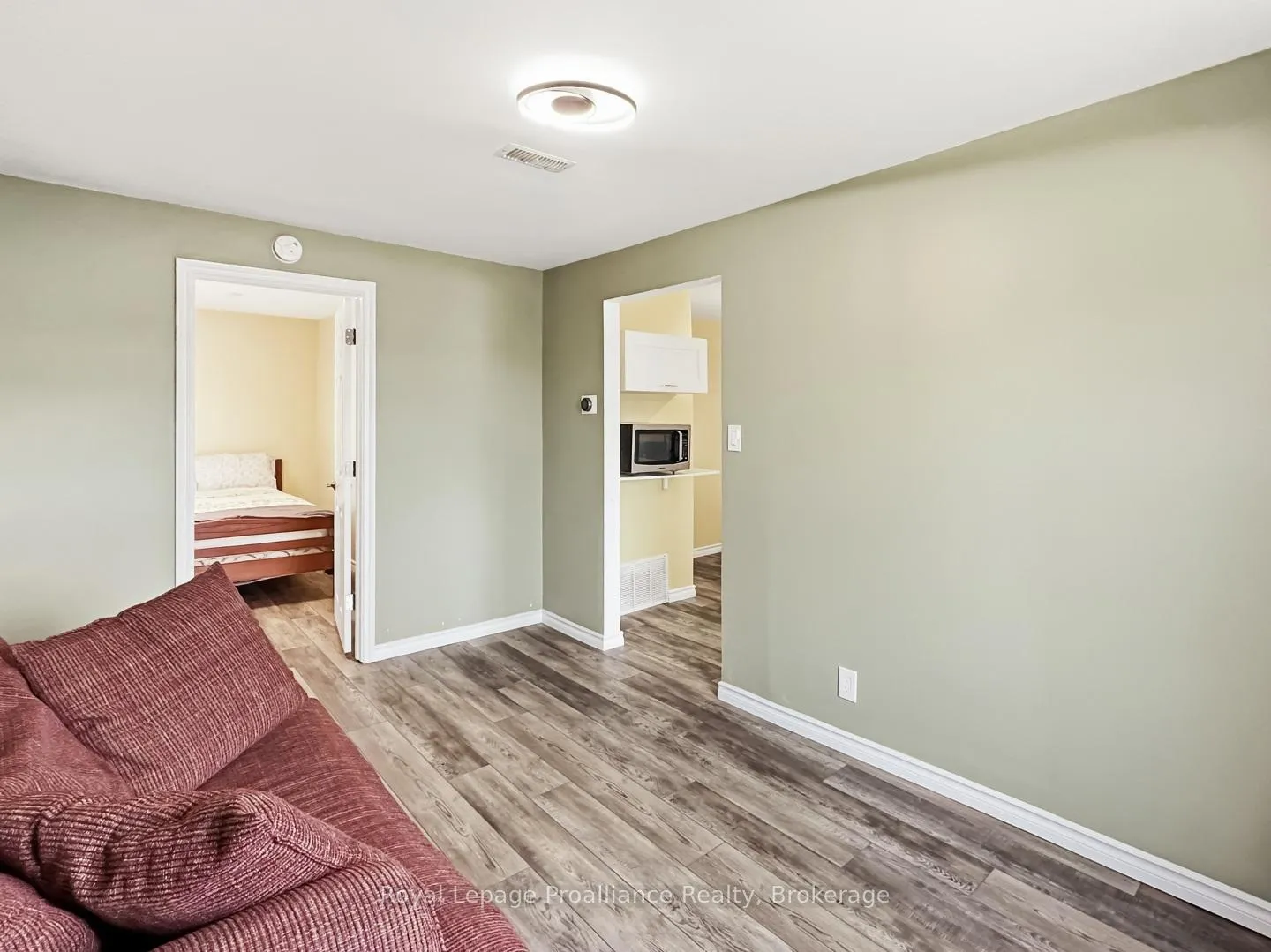 Photo 29 of 91 Lywood Street, Belleville, Thurlow Ward — HOMEH