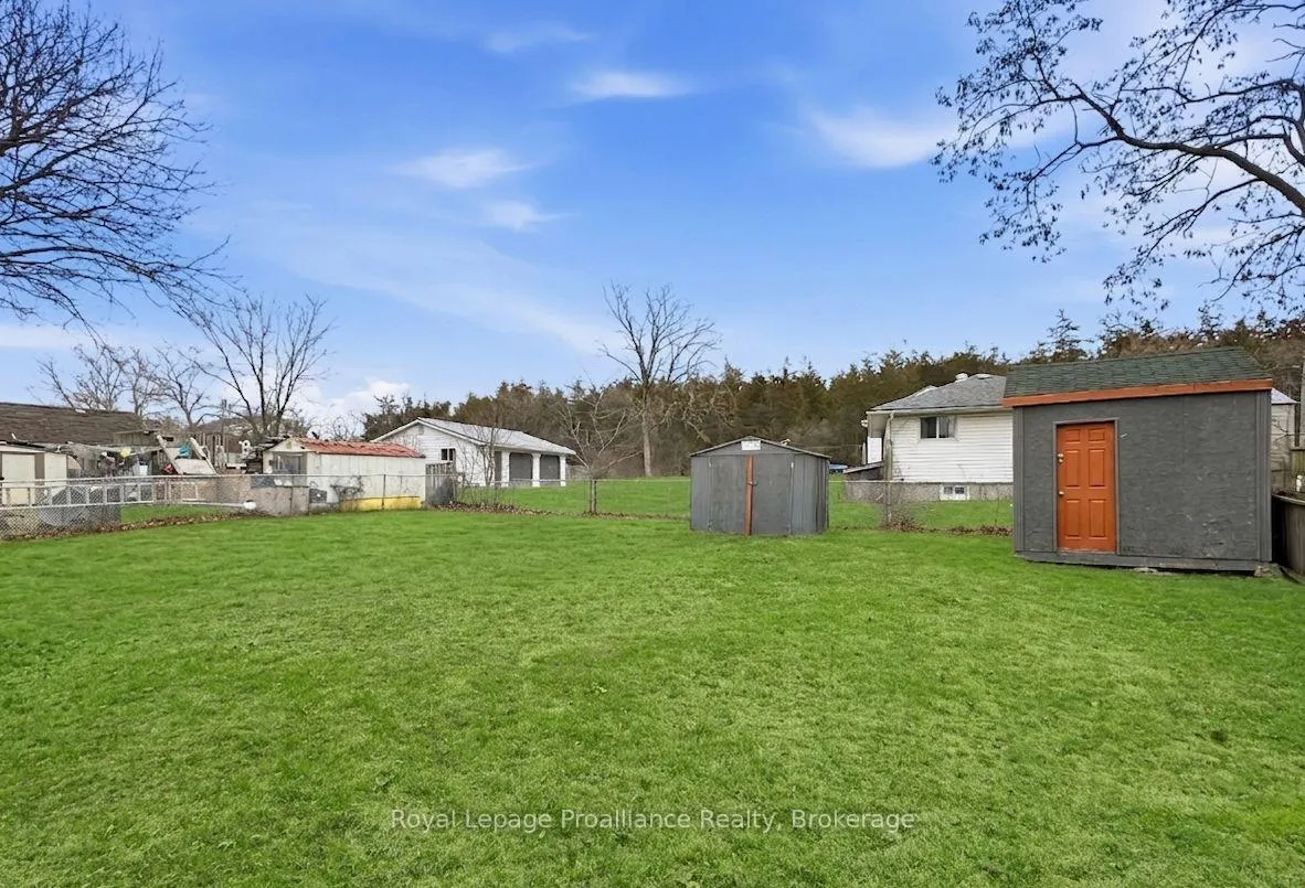Photo 35 of 91 Lywood Street, Belleville, Thurlow Ward — HOMEH