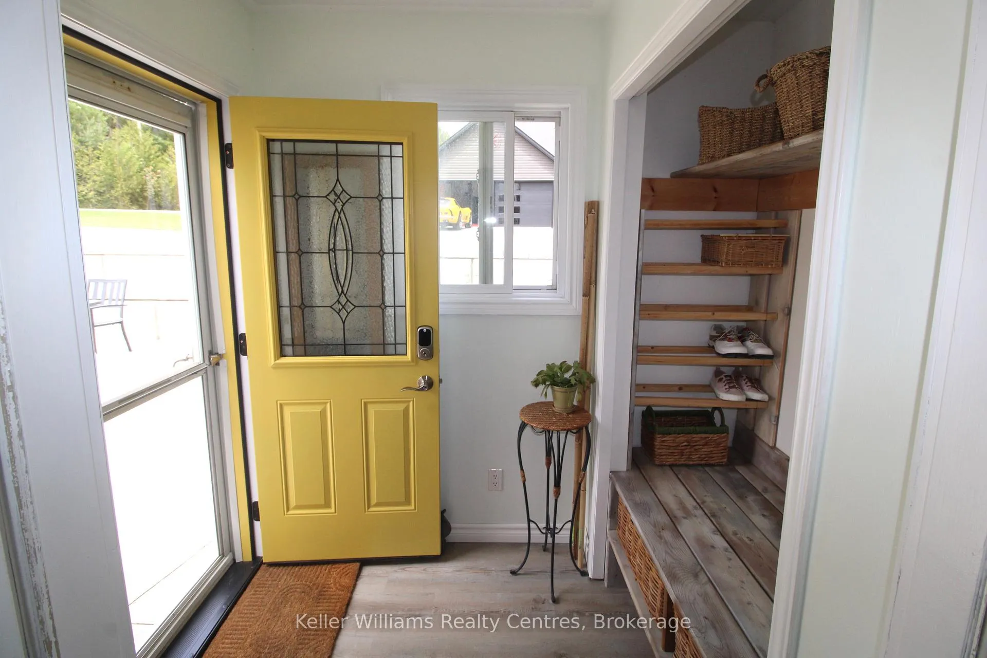 Photo 16 of 419 Lake Rosalind Road 4, Brockton — HOMEH