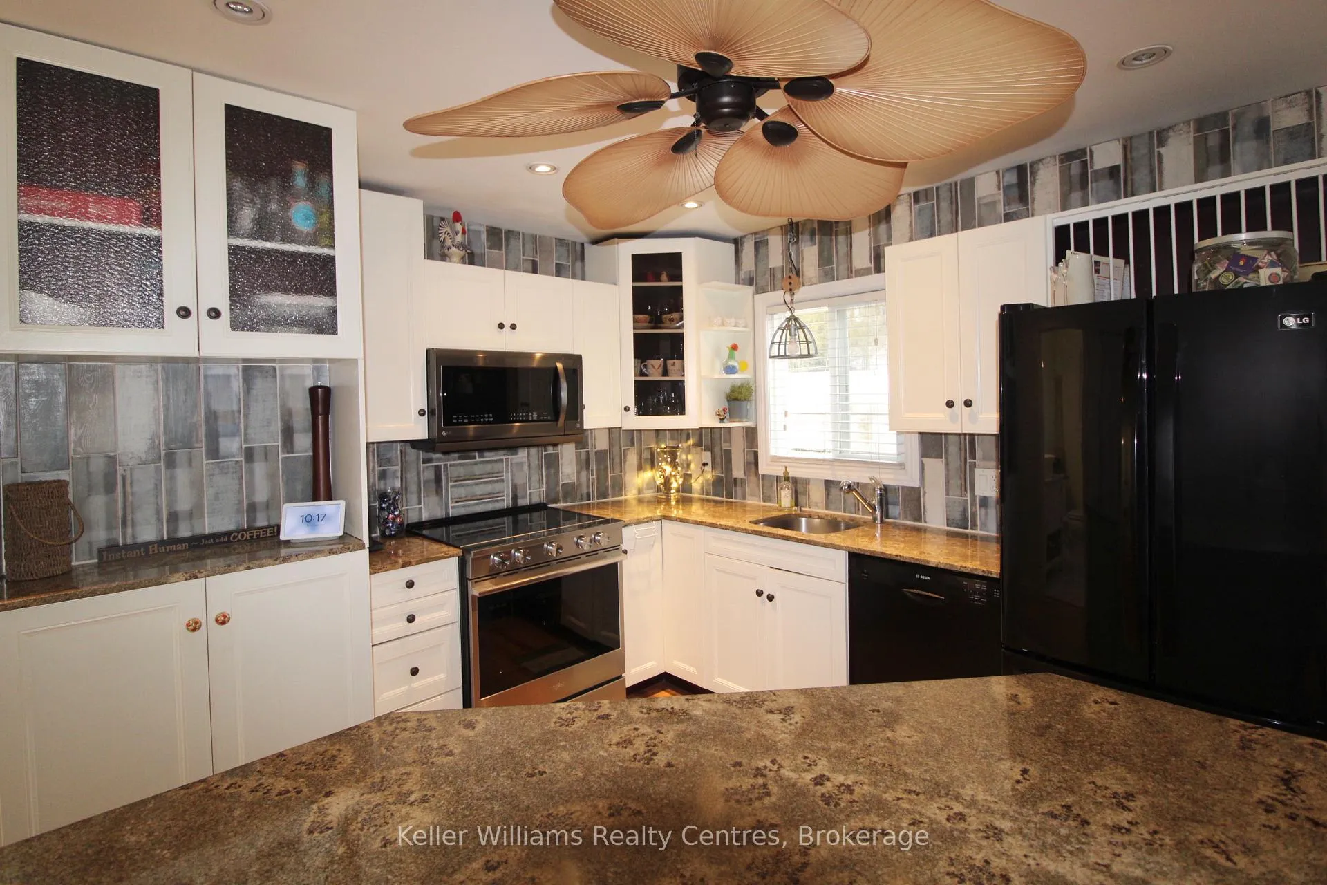 Photo 27 of 419 Lake Rosalind Road 4, Brockton — HOMEH