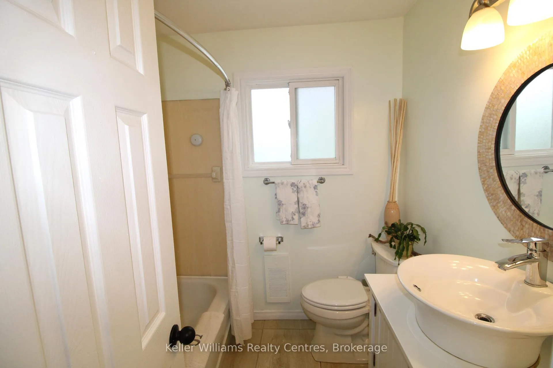 Photo 32 of 419 Lake Rosalind Road 4, Brockton — HOMEH