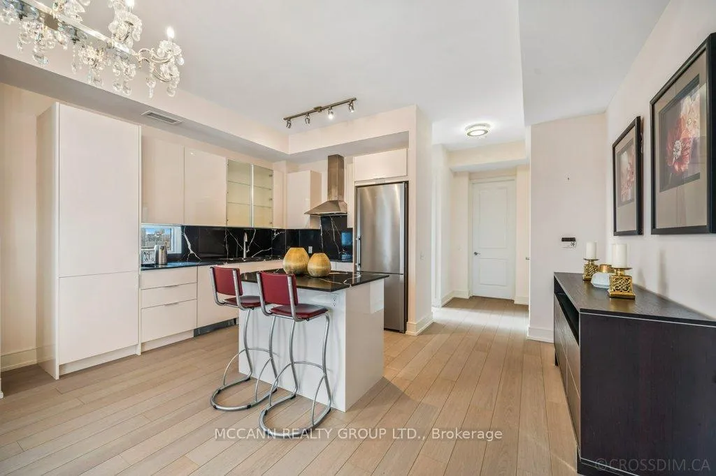 Photo 10 of Unit 3302, 21 Balmuto Street, Toronto, Bay Street Corridor — HOMEH