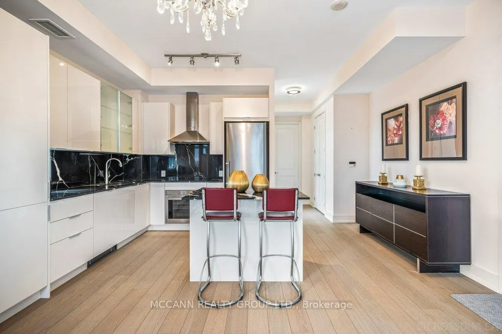 Photo 11 of Unit 3302, 21 Balmuto Street, Toronto, Bay Street Corridor — HOMEH