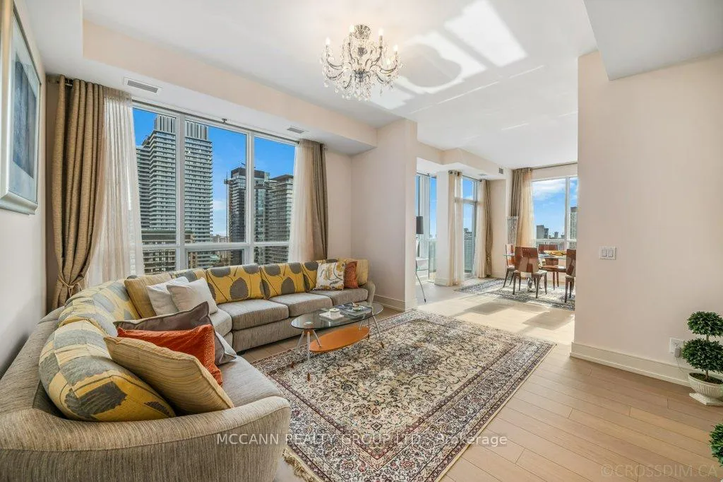 Photo 15 of Unit 3302, 21 Balmuto Street, Toronto, Bay Street Corridor — HOMEH