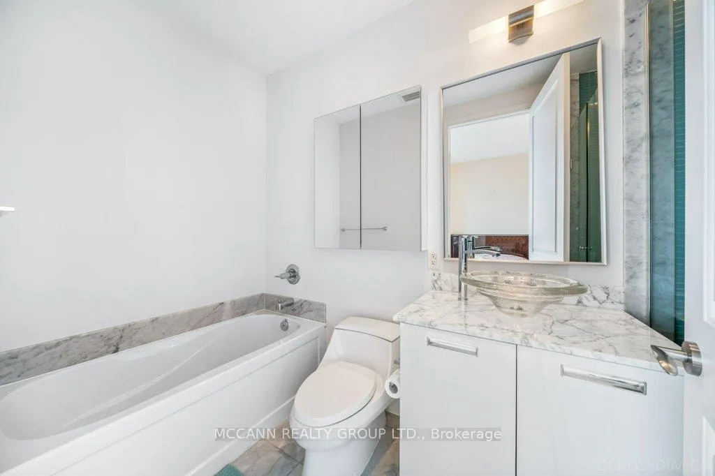 Photo 21 of Unit 3302, 21 Balmuto Street, Toronto, Bay Street Corridor — HOMEH
