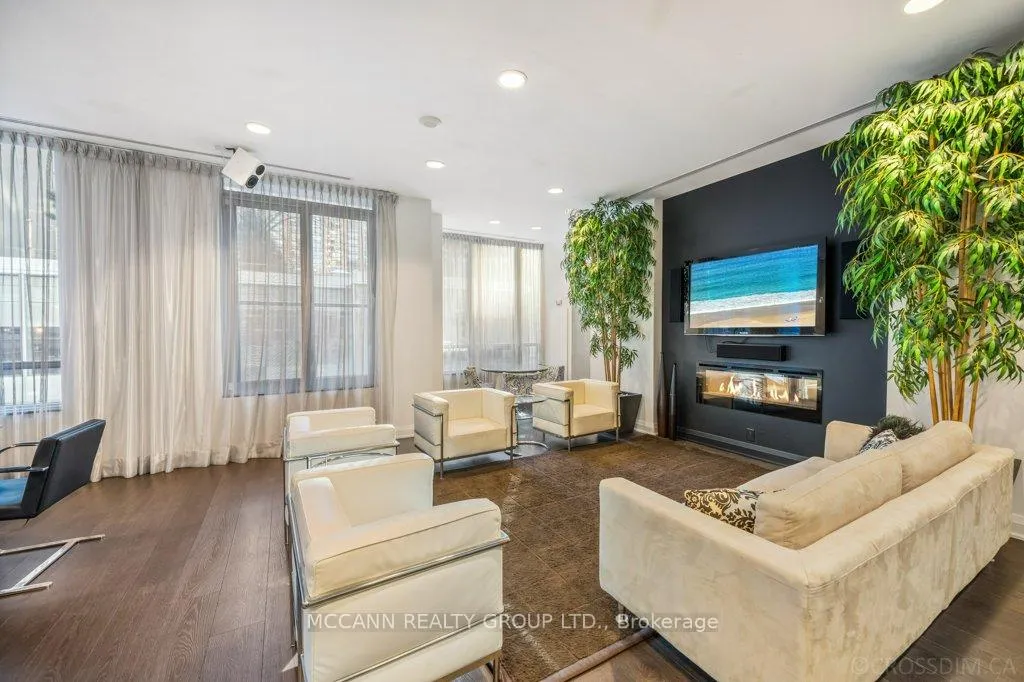 Photo 33 of Unit 3302, 21 Balmuto Street, Toronto, Bay Street Corridor — HOMEH