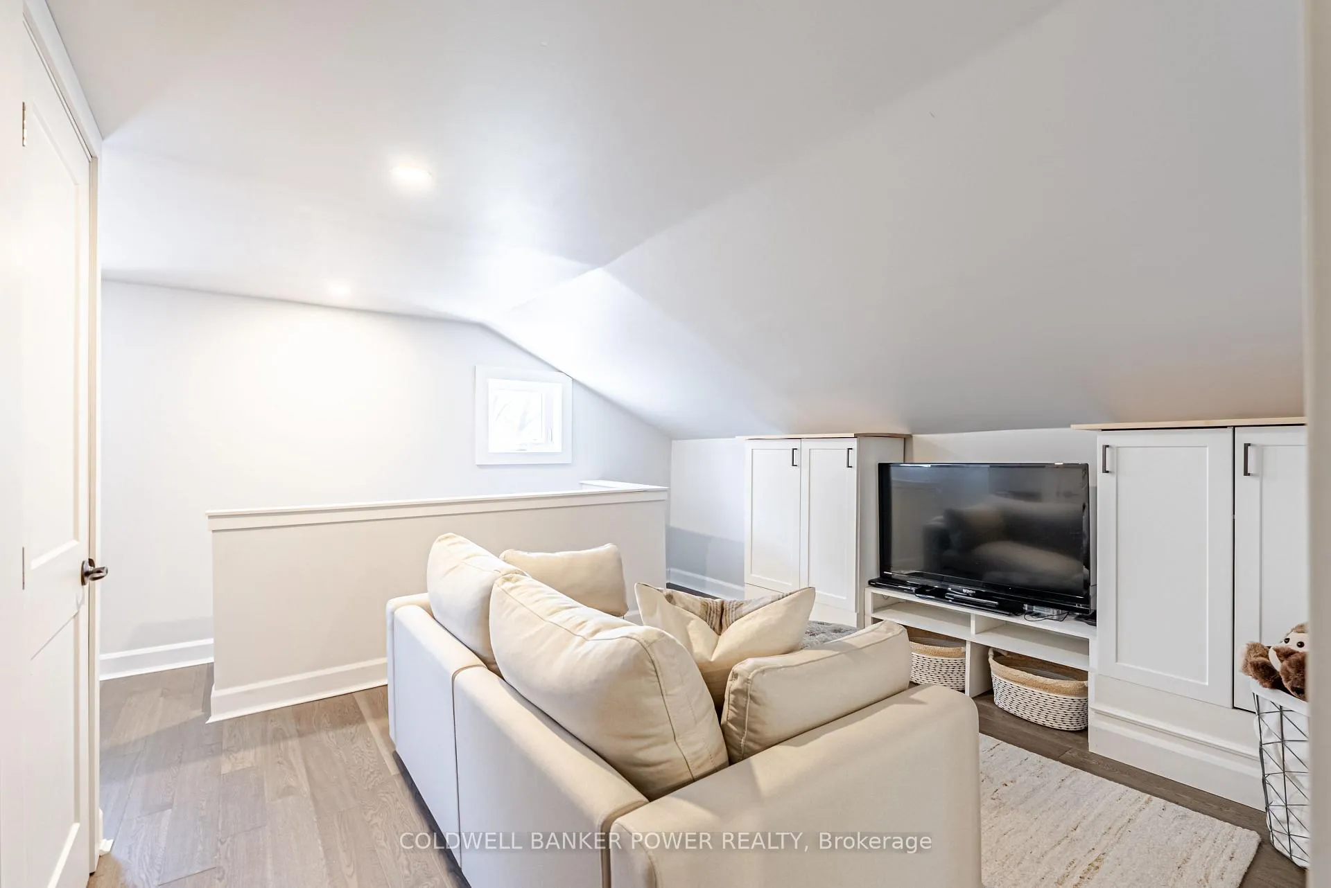 Photo 29 of 8584 Irish Drive, Strathroy-Caradoc, Rural Strathroy-Caradoc — HOMEH