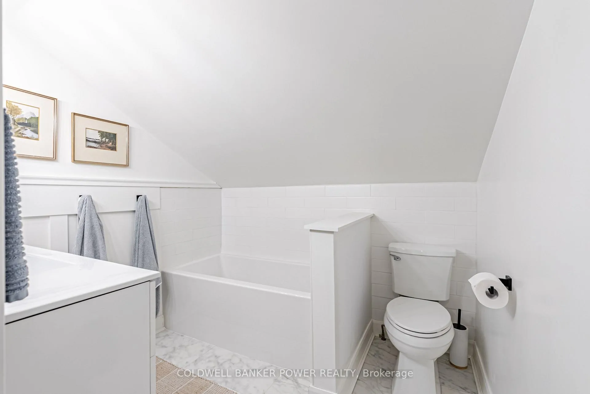 Photo 35 of 8584 Irish Drive, Strathroy-Caradoc, Rural Strathroy-Caradoc — HOMEH