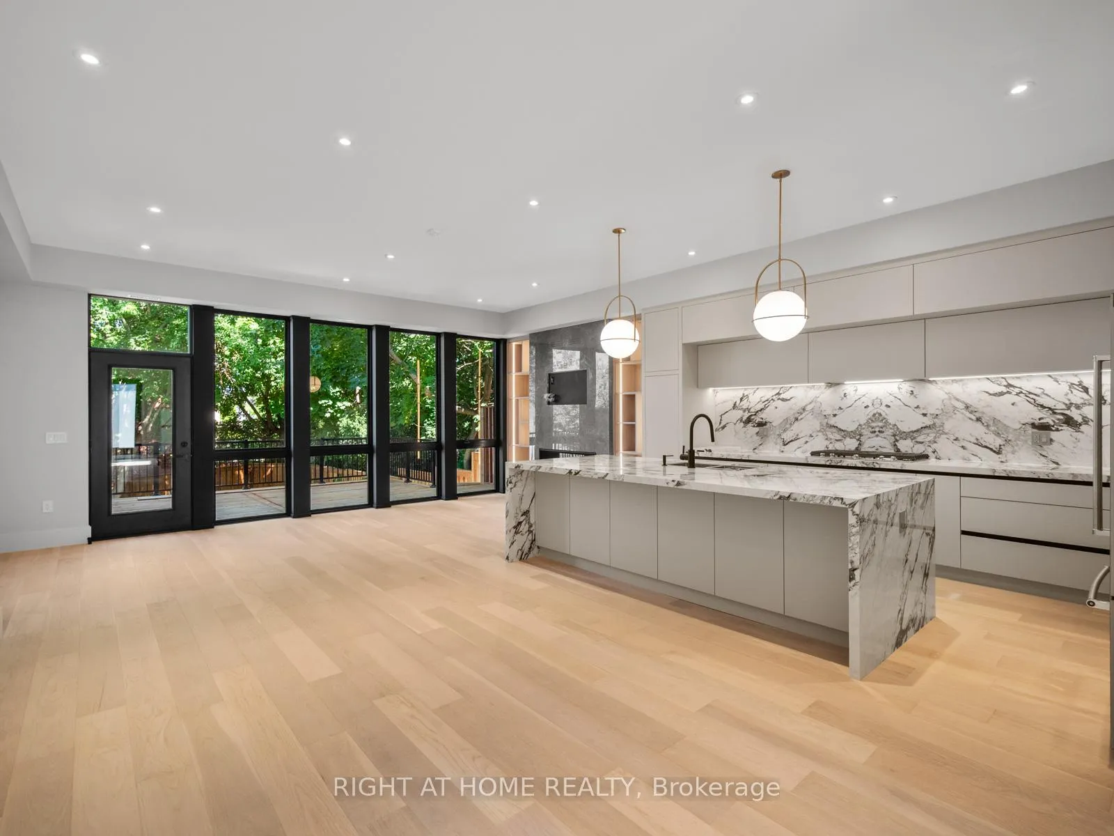 Photo 10 of 57 Alameda Avenue, Toronto, Oakwood Village — HOMEH