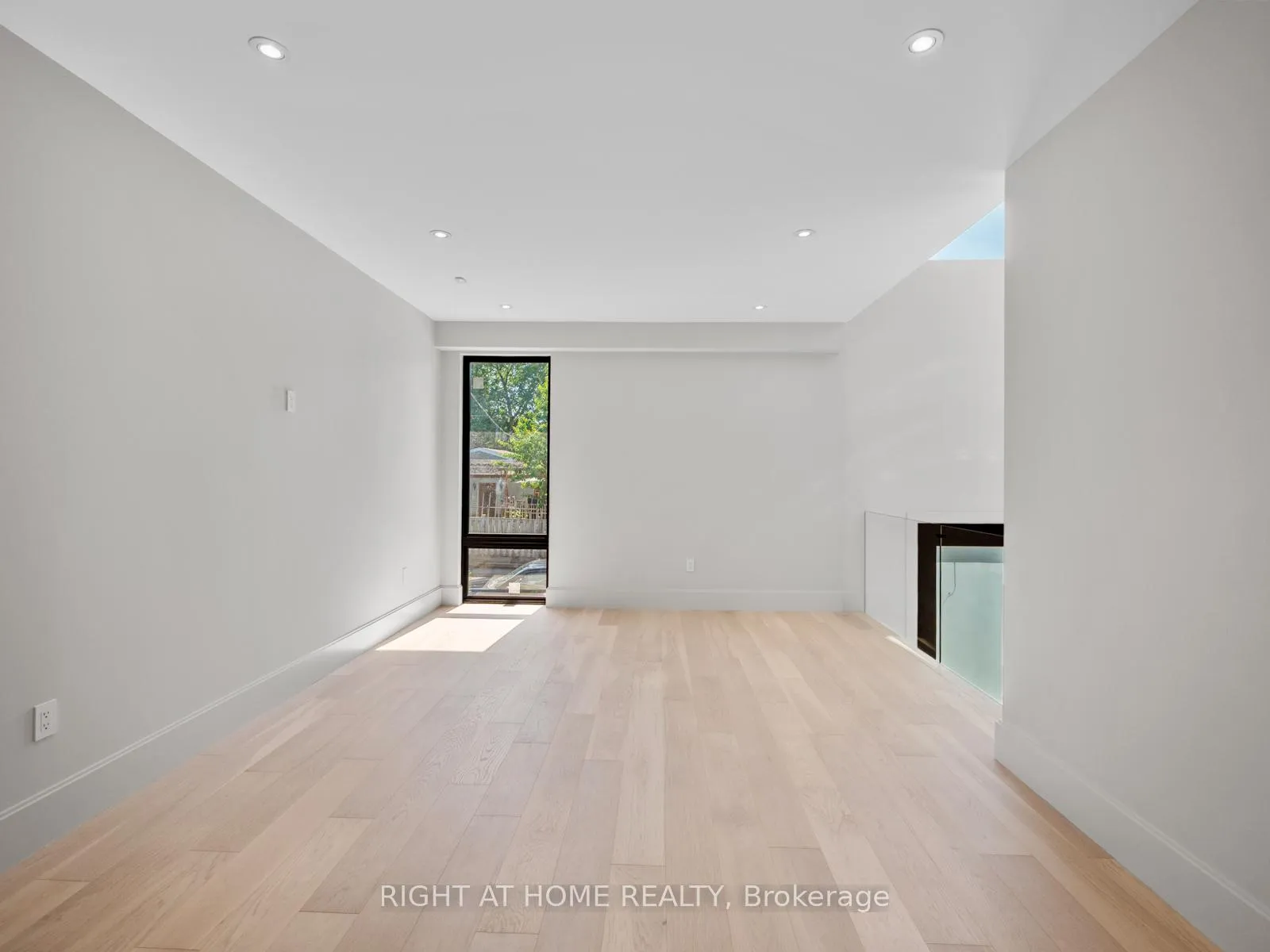 Photo 21 of 57 Alameda Avenue, Toronto, Oakwood Village — HOMEH
