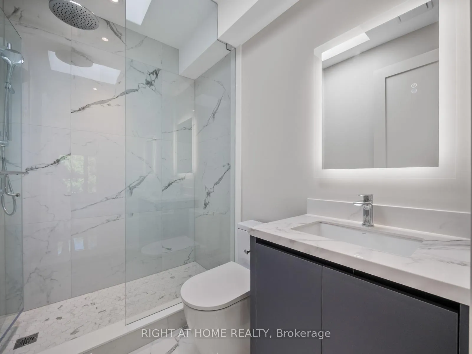 Photo 40 of 57 Alameda Avenue, Toronto, Oakwood Village — HOMEH