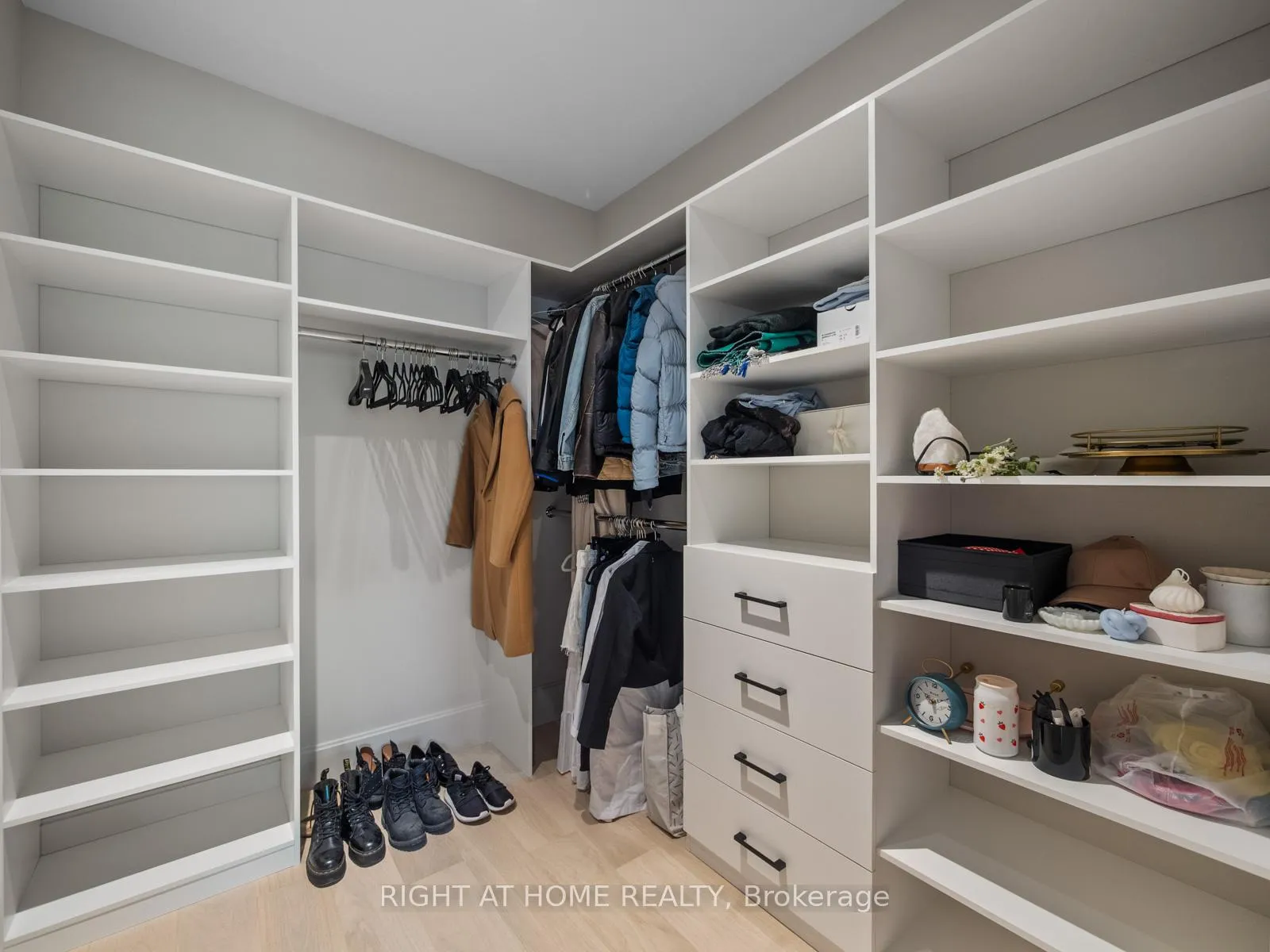 Photo 42 of 57 Alameda Avenue, Toronto, Oakwood Village — HOMEH
