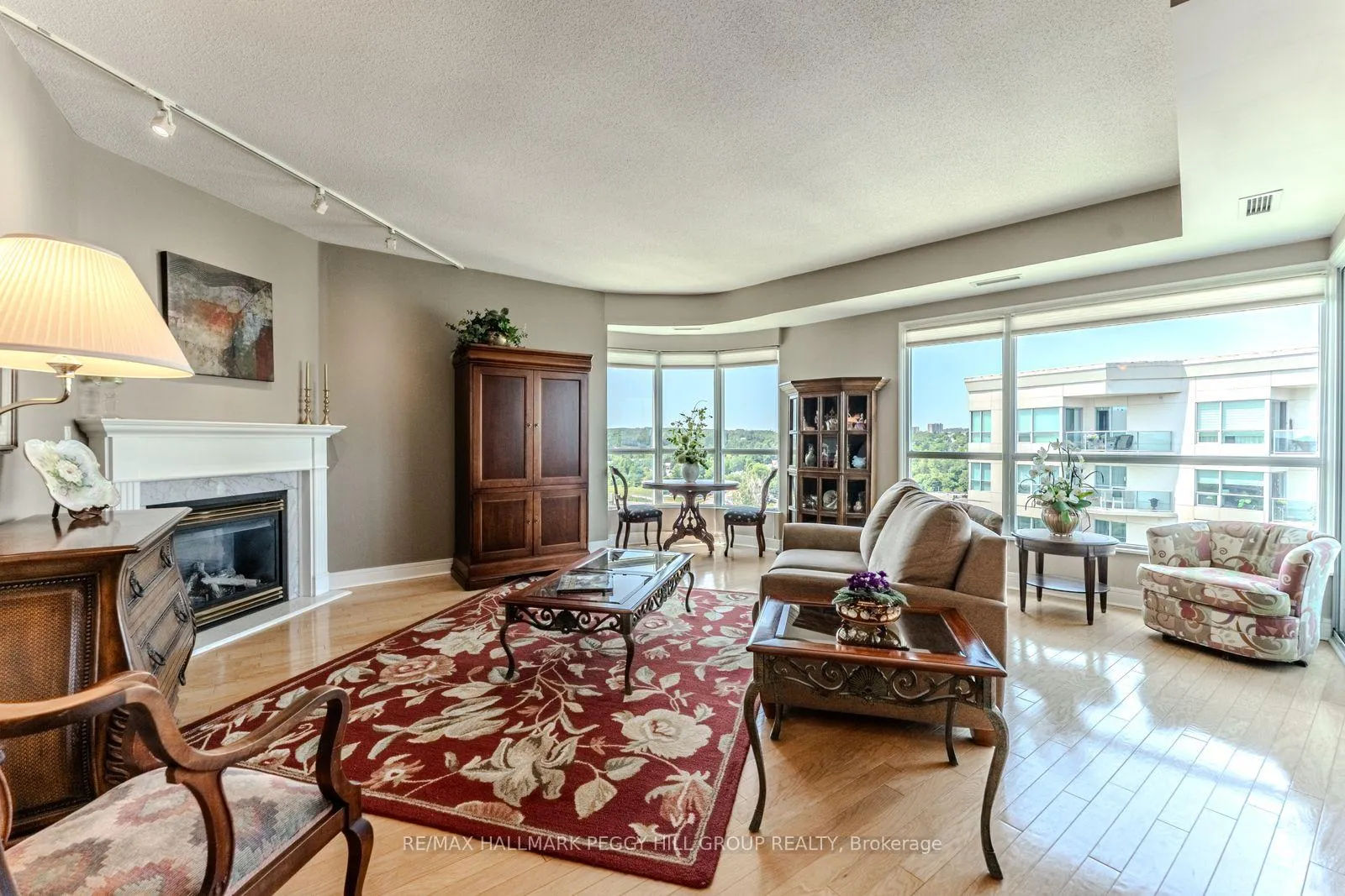 Photo 5 of Unit PH2/3, 2 Toronto Street, Barrie, City Centre — HOMEH