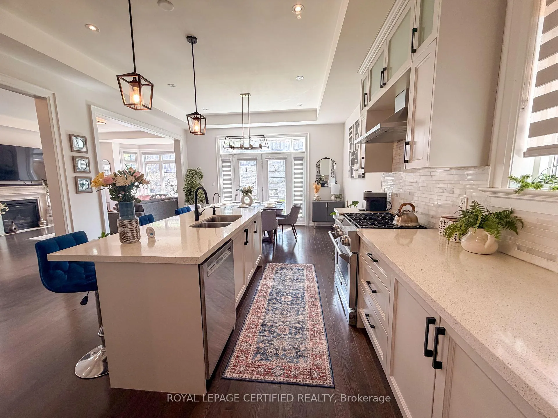 Photo 4 of 22 foxtrail Court, Halton Hills, Georgetown — HOMEH