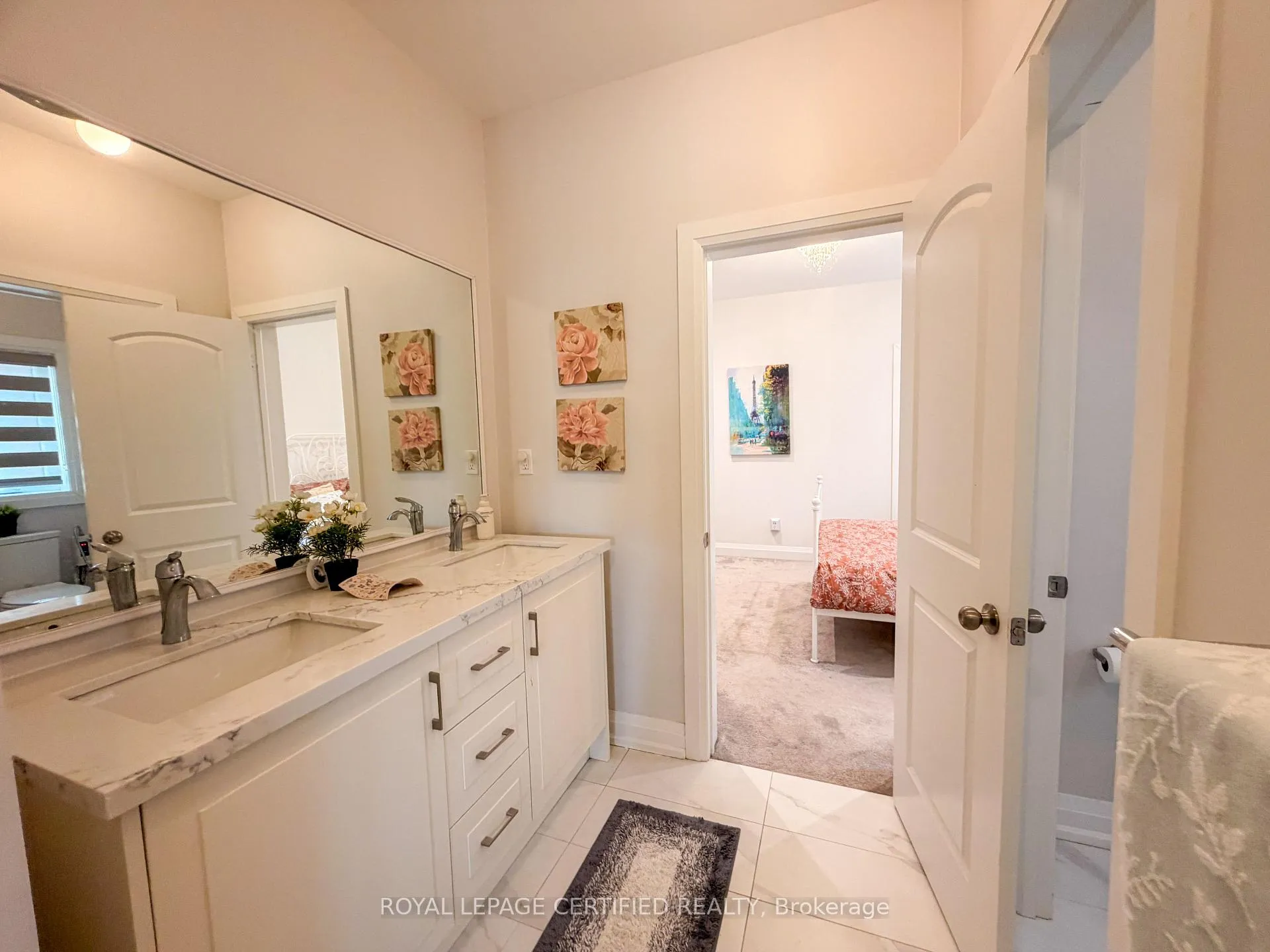 Photo 12 of 22 foxtrail Court, Halton Hills, Georgetown — HOMEH