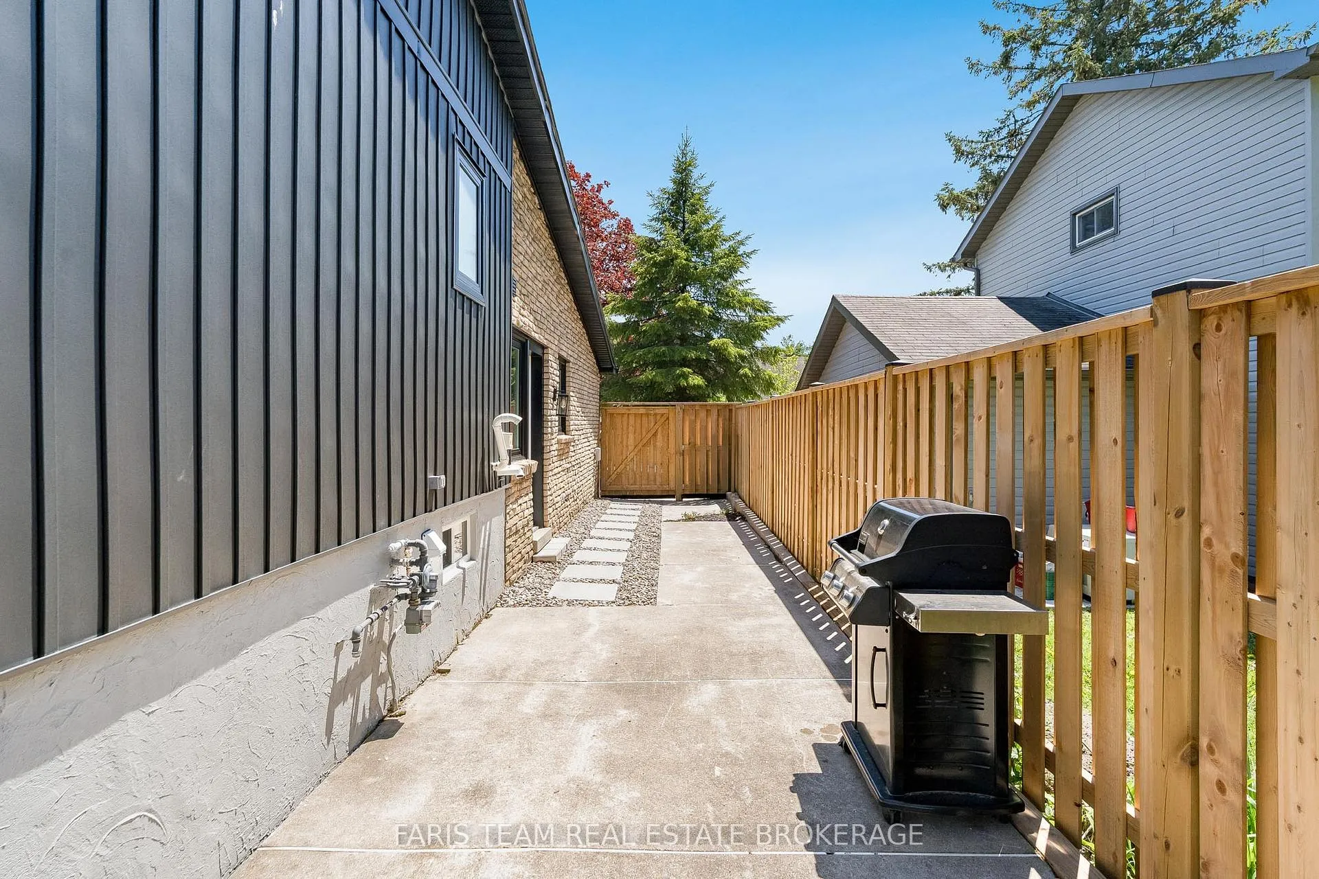 Photo 29 of 12 Oren Boulevard, Barrie, Sunnidale — HOMEH