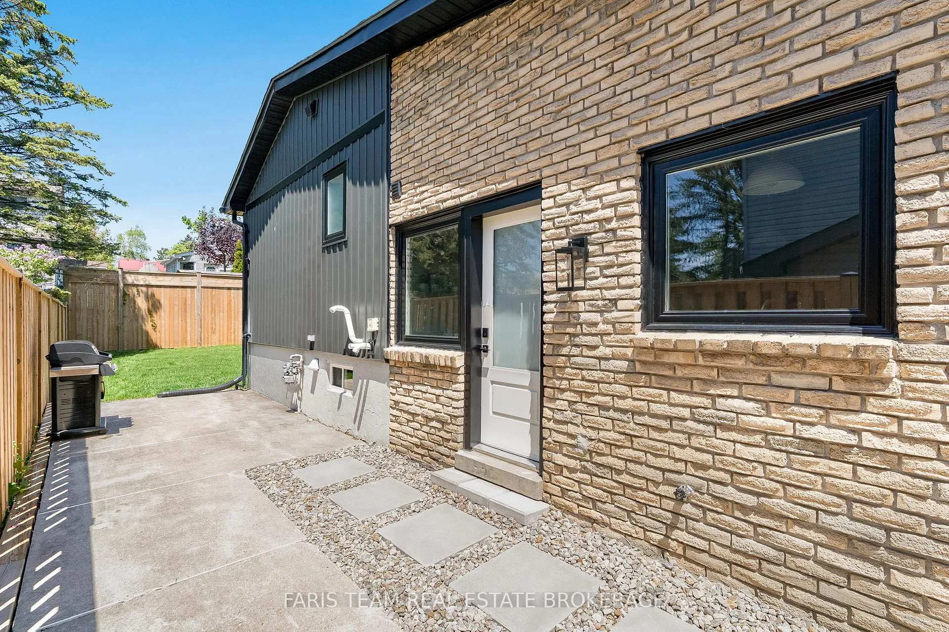 Photo 30 of 12 Oren Boulevard, Barrie, Sunnidale — HOMEH