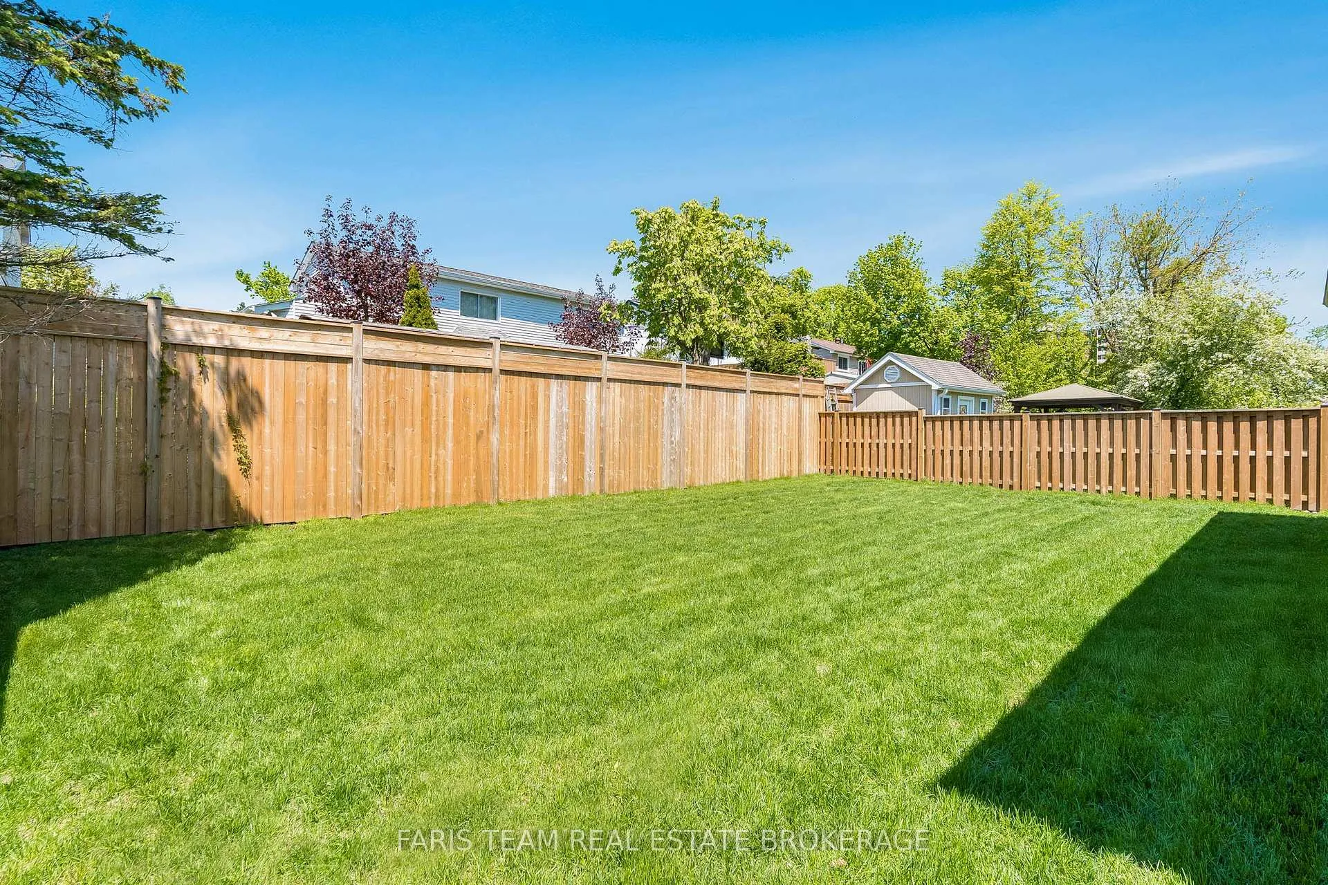 Photo 31 of 12 Oren Boulevard, Barrie, Sunnidale — HOMEH