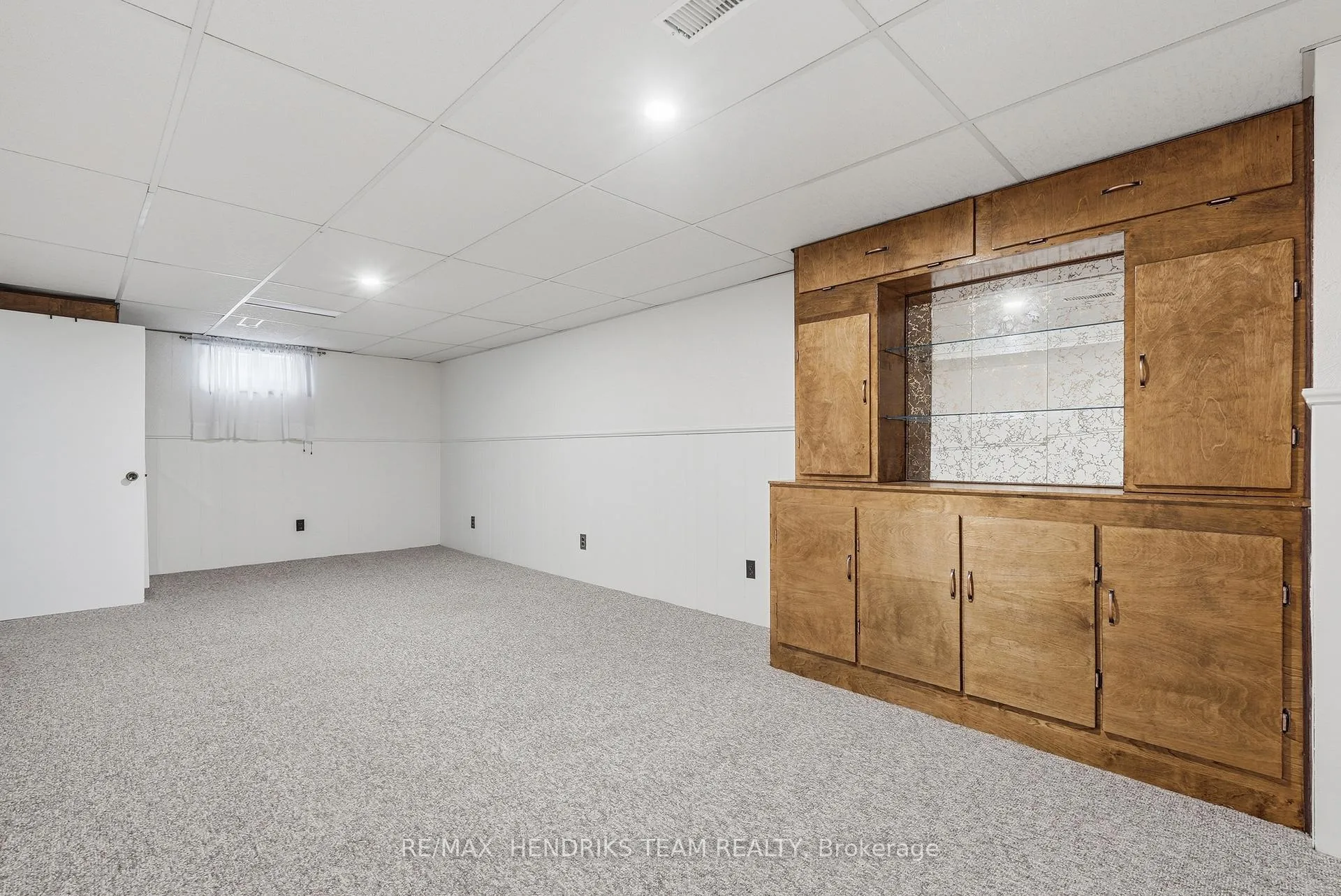 Photo 31 of 23 Crescentwood Drive, St. Catharines, Lakeport — HOMEH