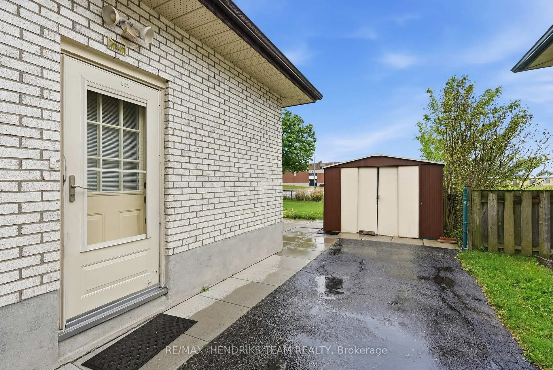 Photo 37 of 23 Crescentwood Drive, St. Catharines, Lakeport — HOMEH