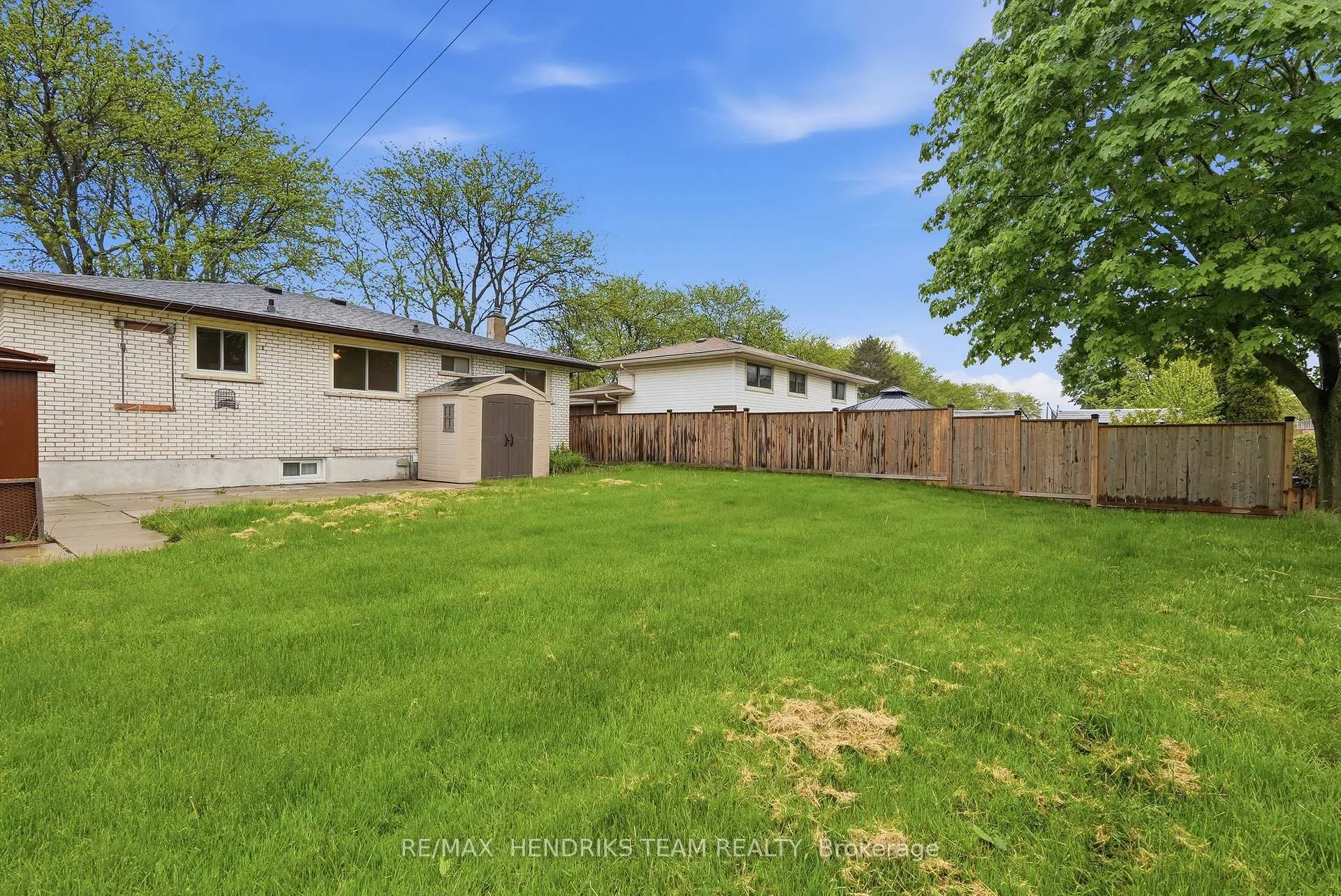 Photo 40 of 23 Crescentwood Drive, St. Catharines, Lakeport — HOMEH