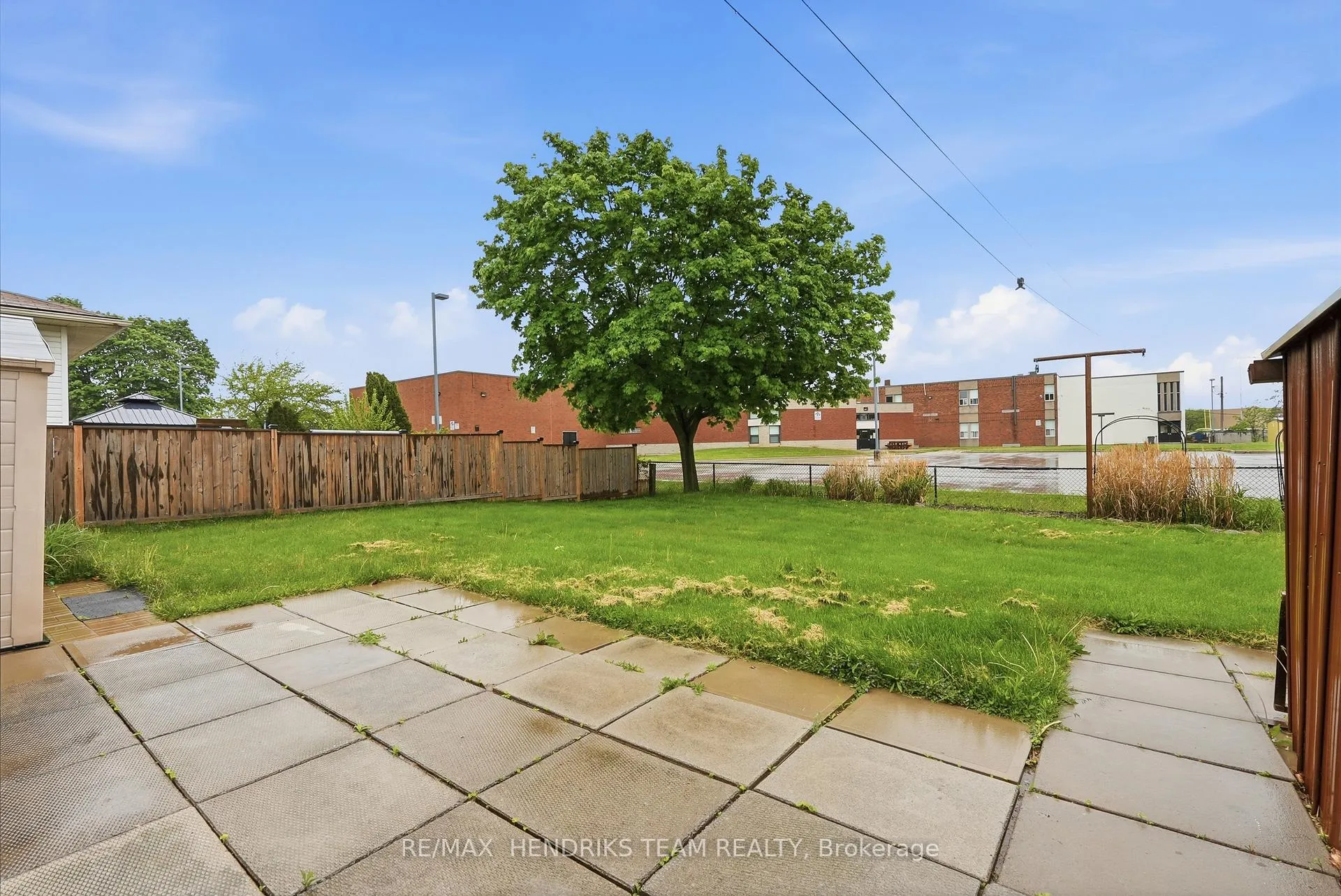 Photo 42 of 23 Crescentwood Drive, St. Catharines, Lakeport — HOMEH