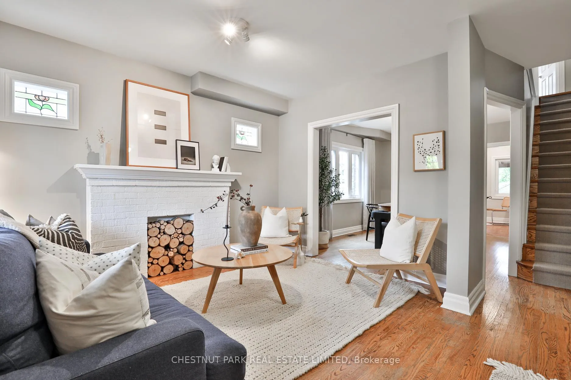Photo 4 of 16 Dilworth Crescent, Toronto, Broadview North — HOMEH